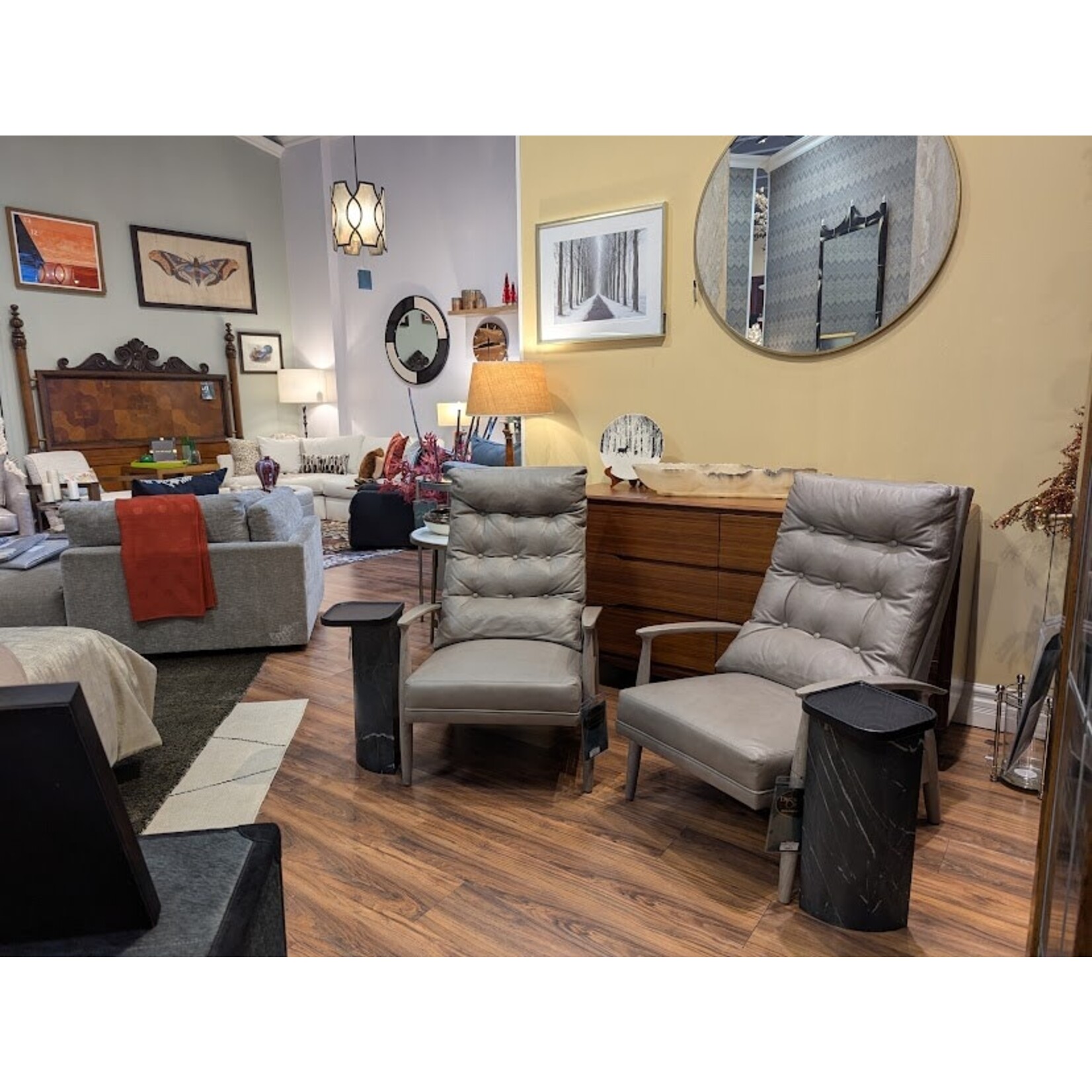Thayer Coggin Vintage Viceroy Recliner Grey Leather on Walnut