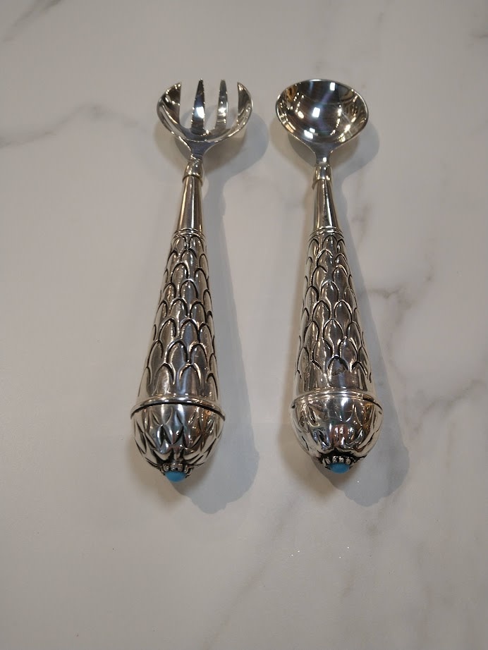 Two's Company Triton Serving Pieces Set of 2