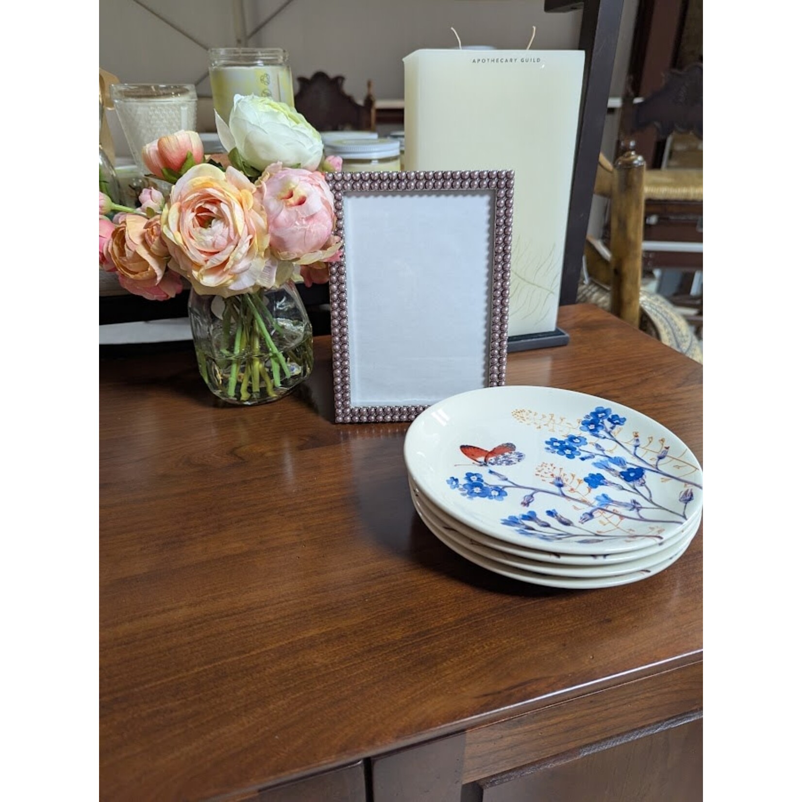 Ashleigh Manor More Pearls Grey Frame 5x7