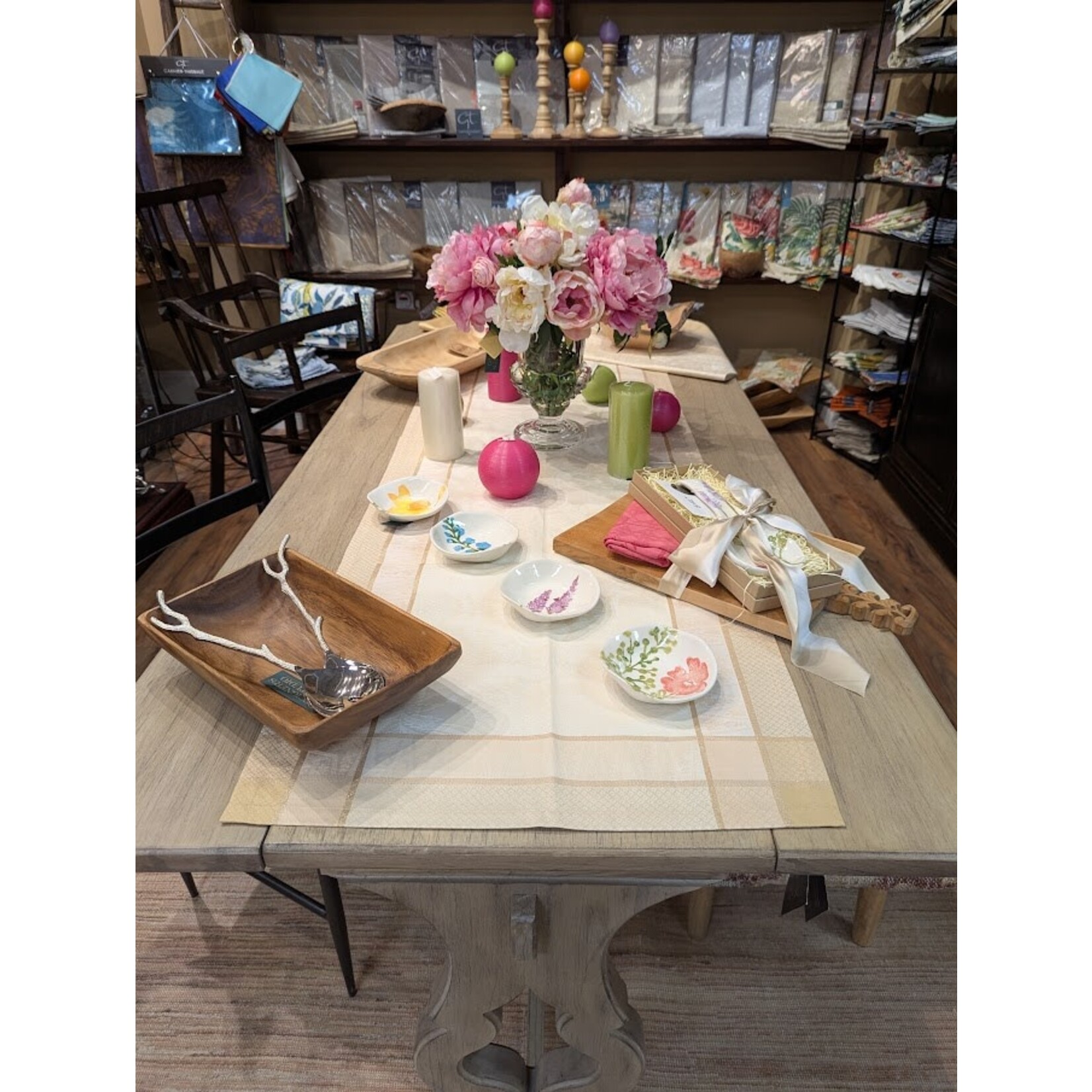 Garnier Thiebaut Persina Dore Table Runner
