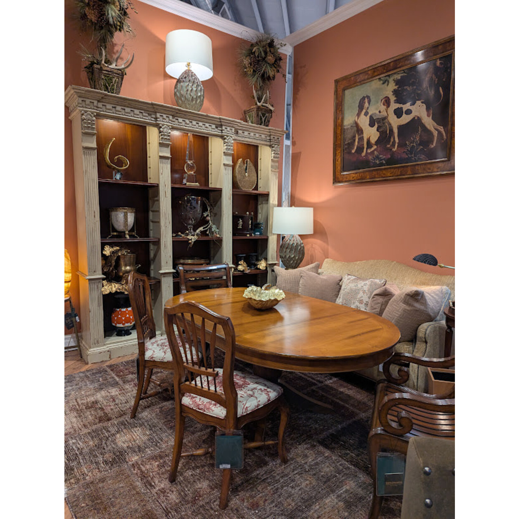 French Heritage Dining Pedestal Table with Leaf