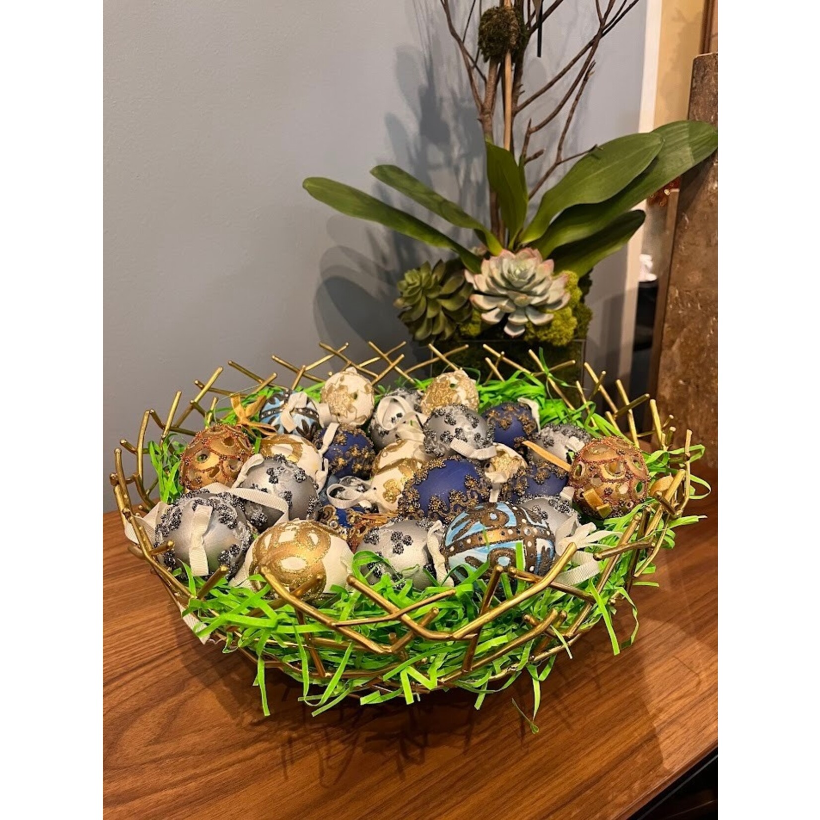 Peter Priess Silver Egg with Silver Beads