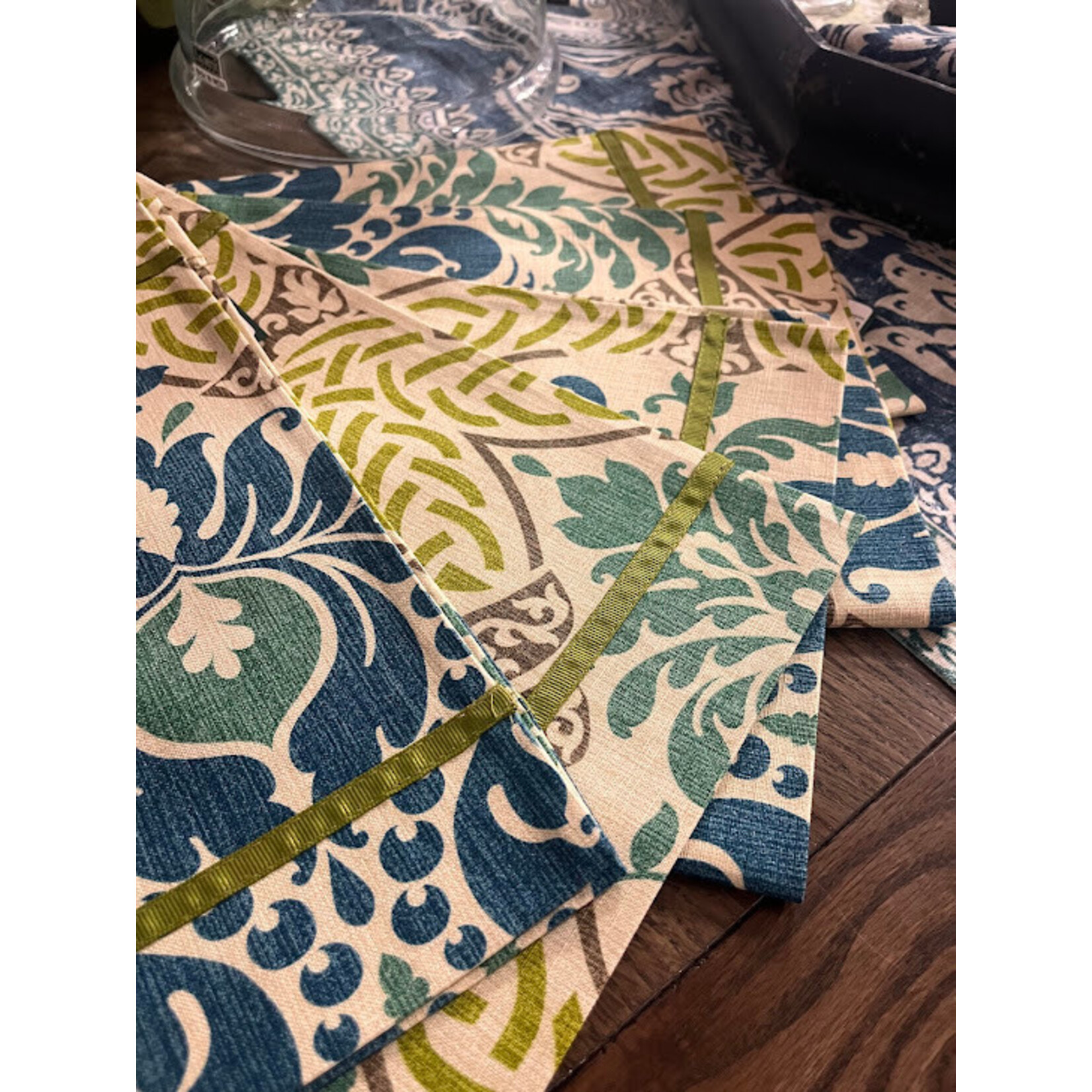 Karen Lee Ballard Damask Placemat Peacock Teal Green Ribbon