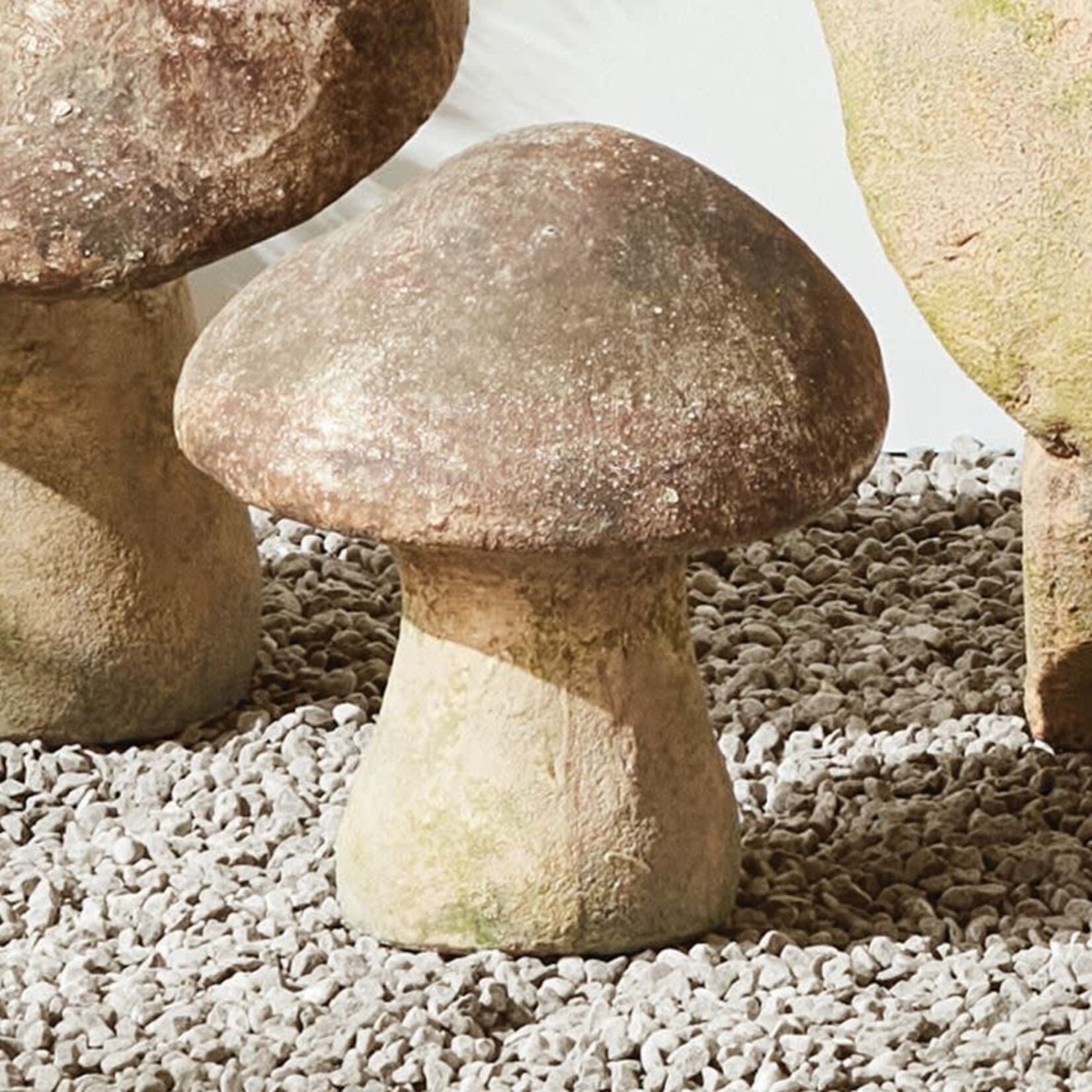 Napa Home and Garden Weathered Garden Mushroom