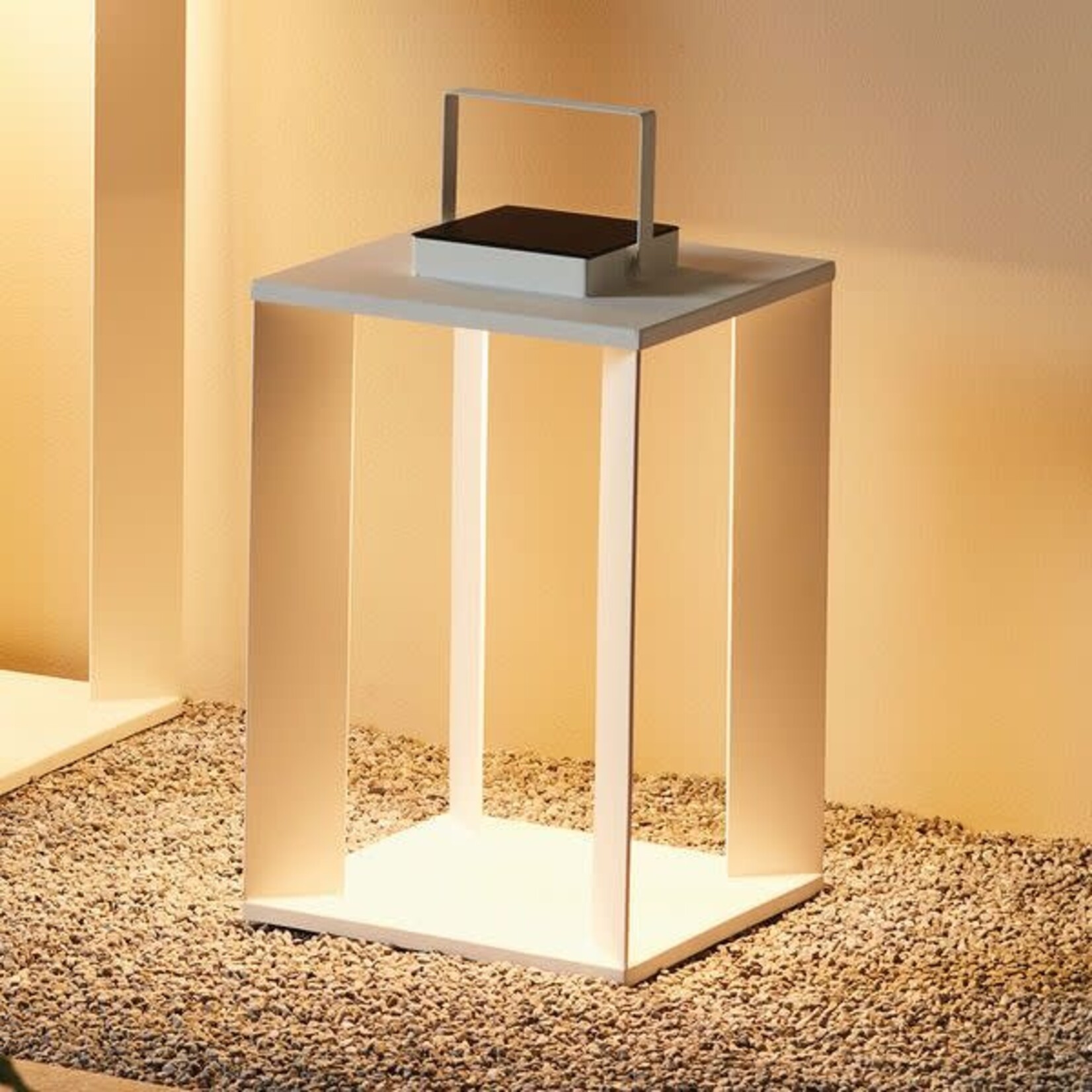 Napa Home and Garden Hanley Solar LED Lantern