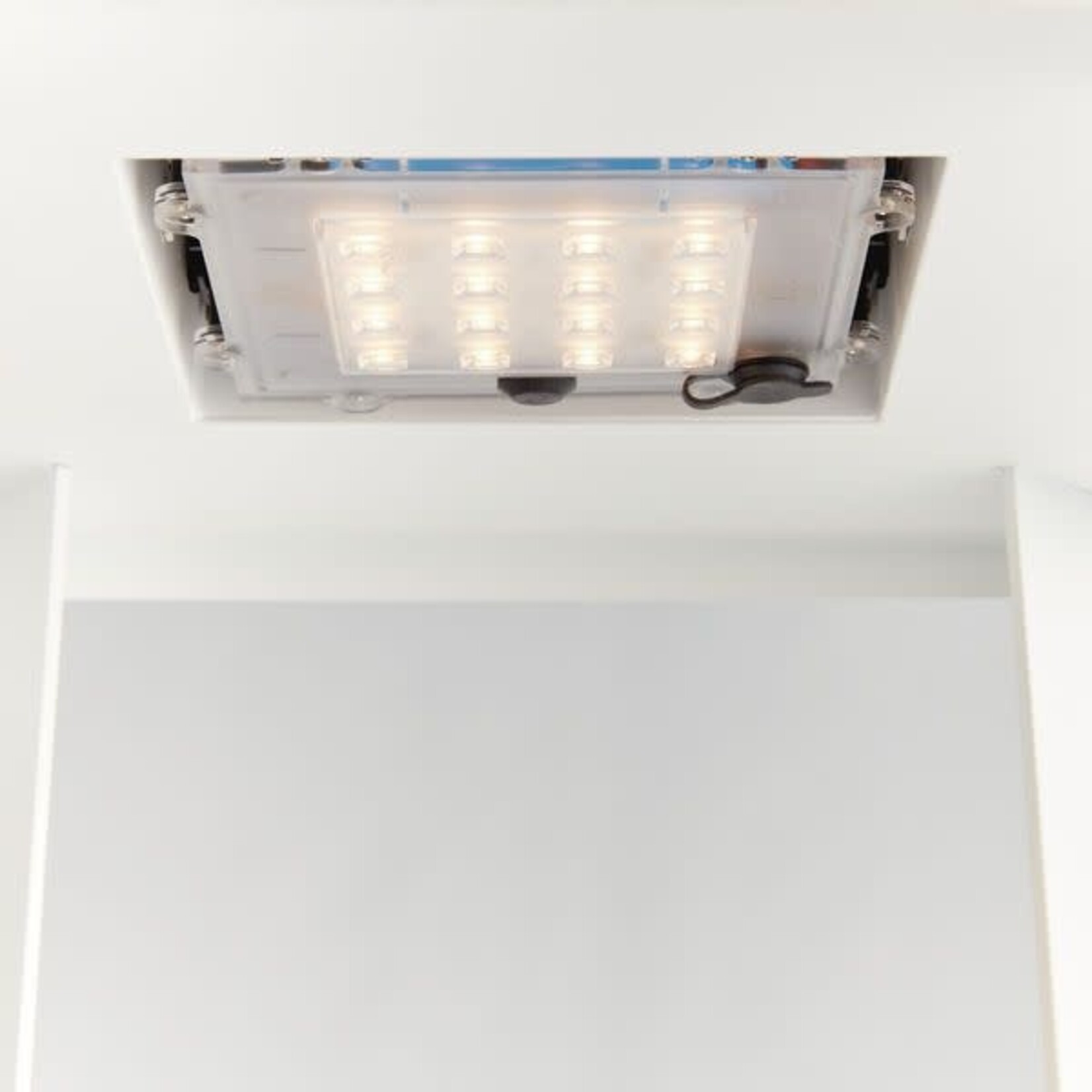 Napa Home and Garden Hanley Solar LED Lantern