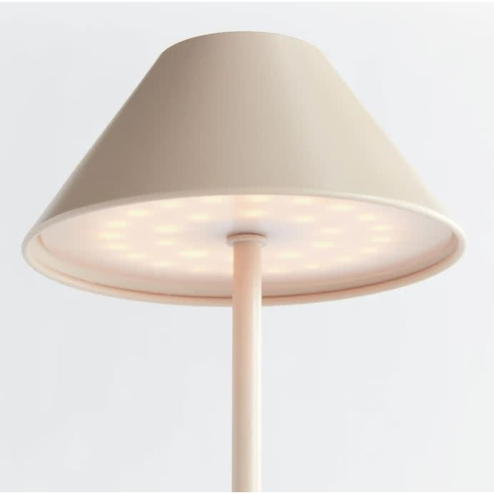 Napa Home and Garden Alluna Cordless LED Lamp