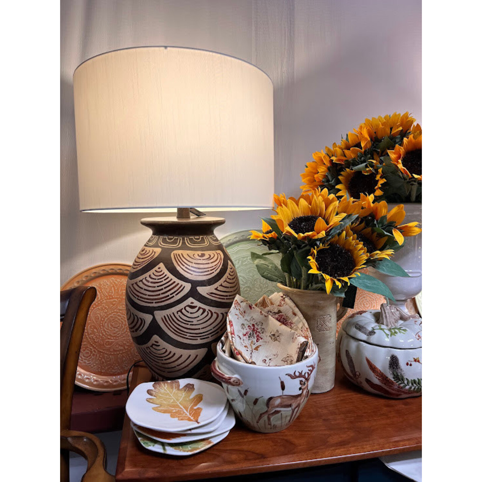Currey & Company Nahau Table Lamp