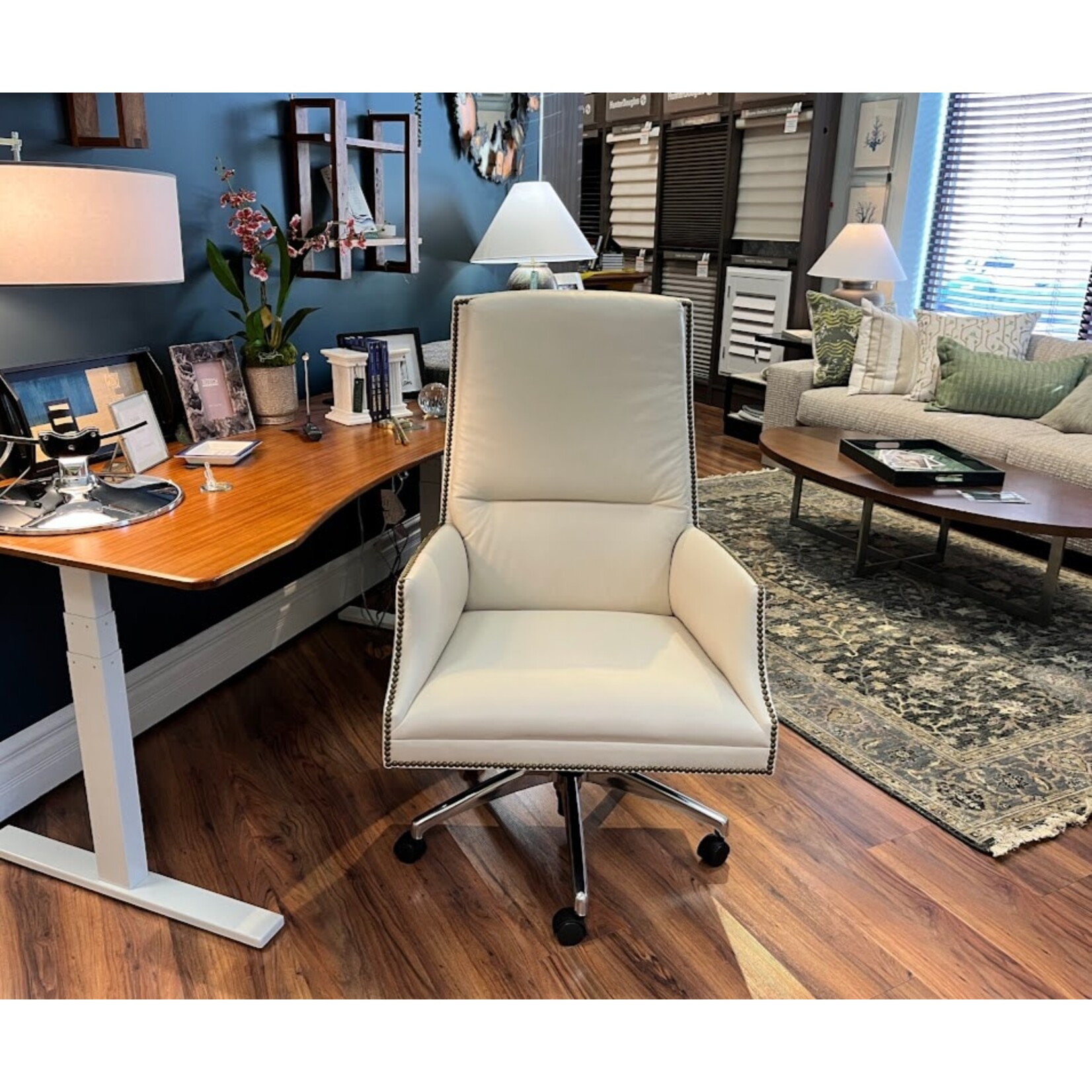 Hancock & Moore LLC Beckett Swivel Tilt Chair Mario Cream Leather