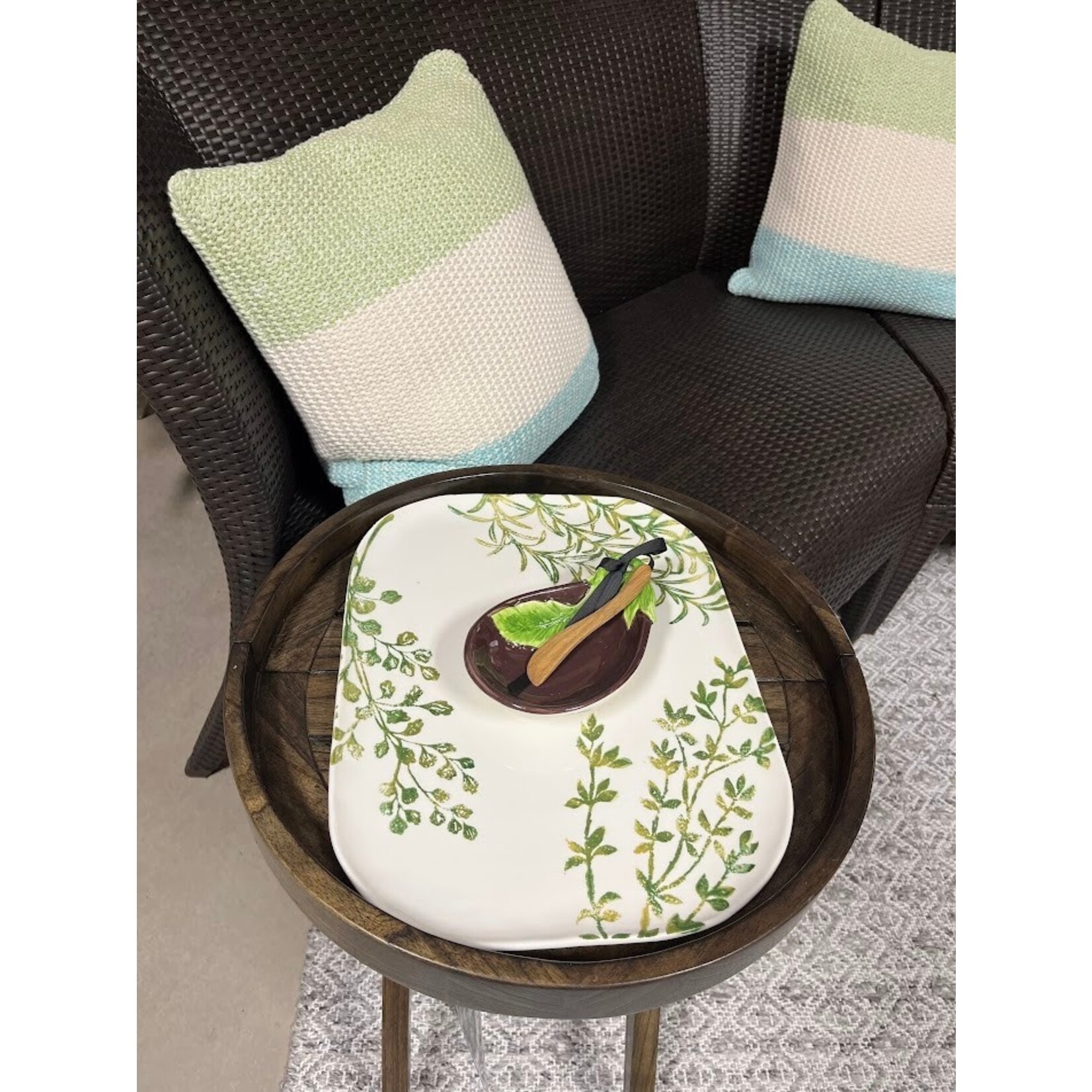 Two's Company Vegetable Tidbit Bowl with Spreader