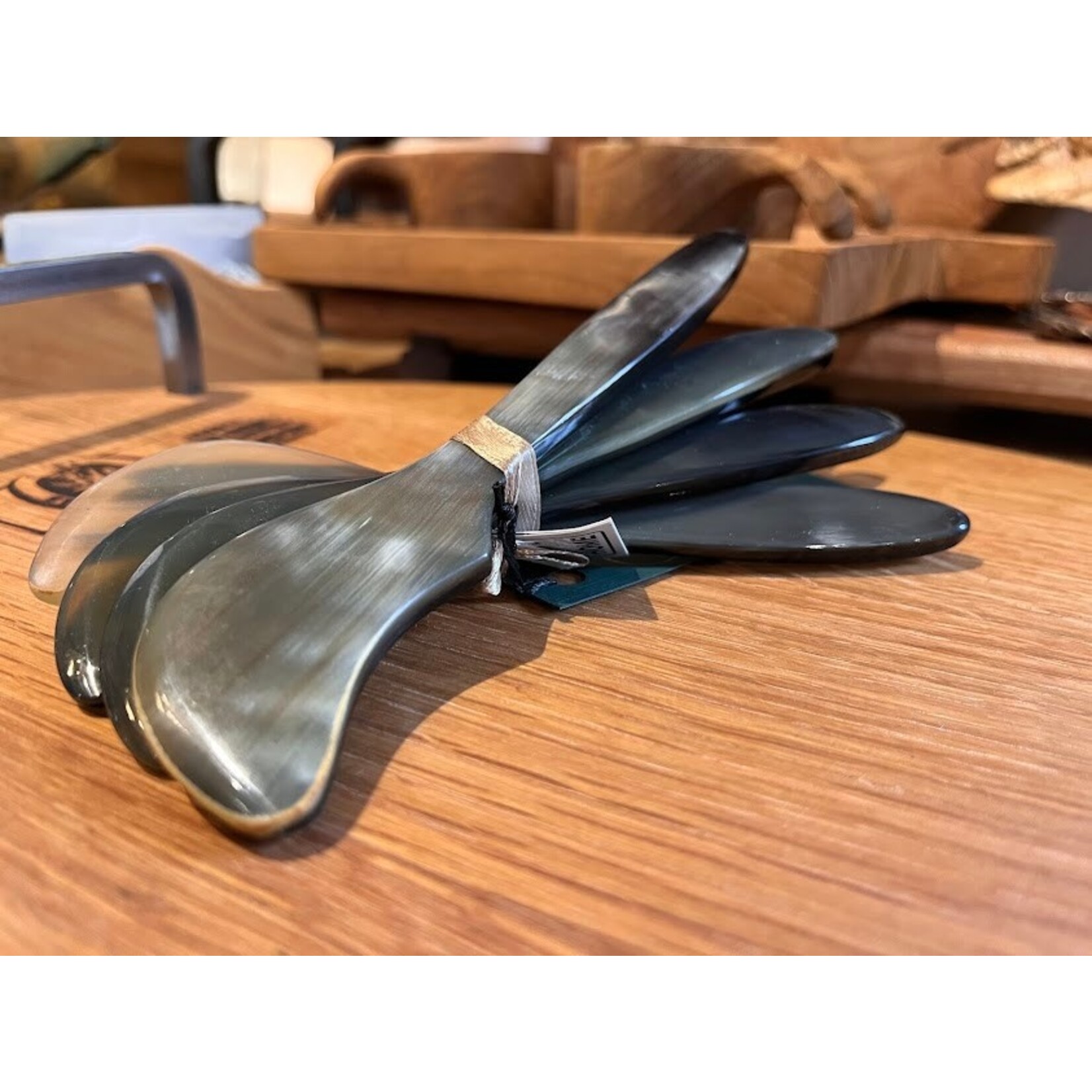 be Home Horn Spreaders Set of 4