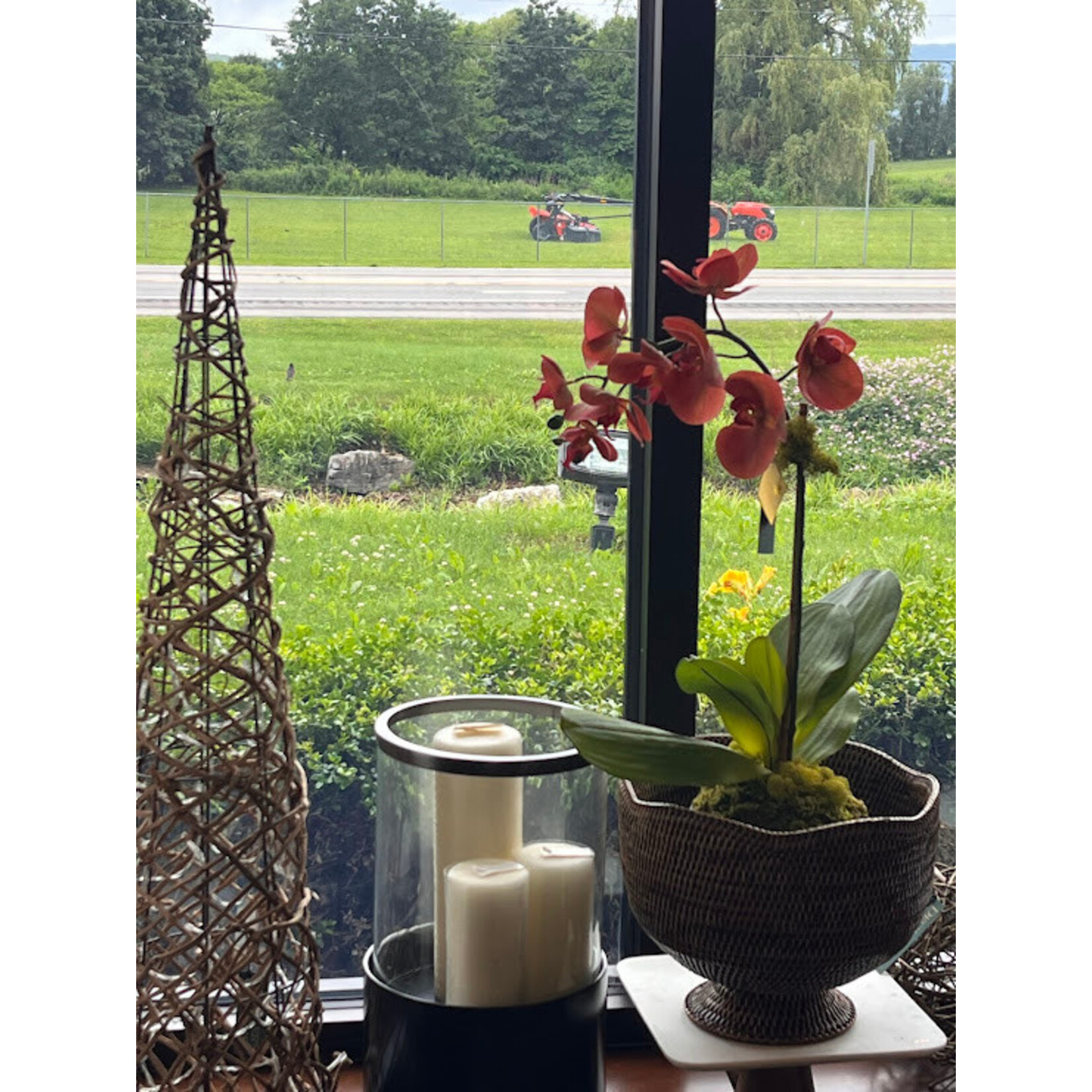 Point a la Ligne Large Pillar Linen Candle