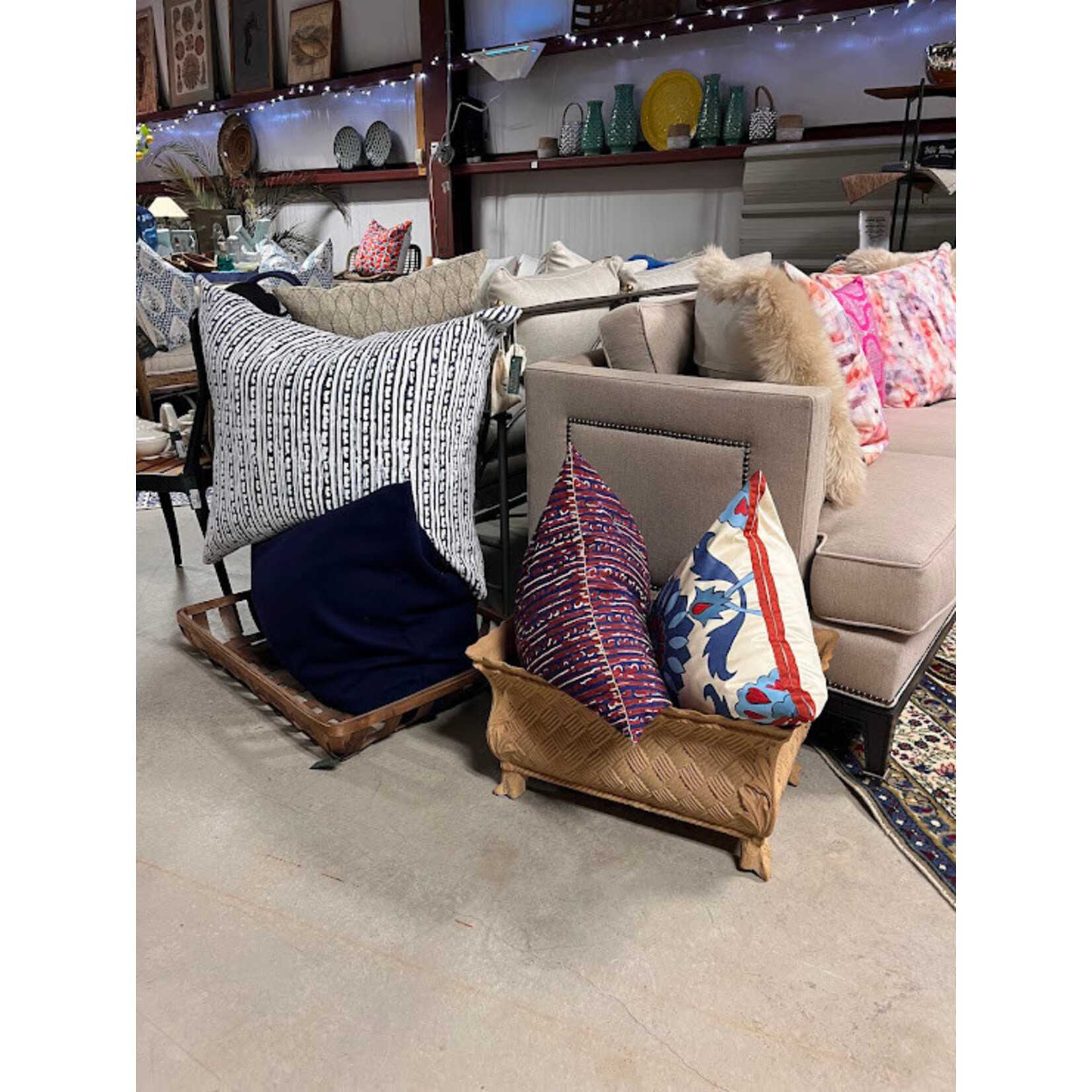 Capital Garden Products Basket Weave Lightweight Weather-Resistant Trough Planter