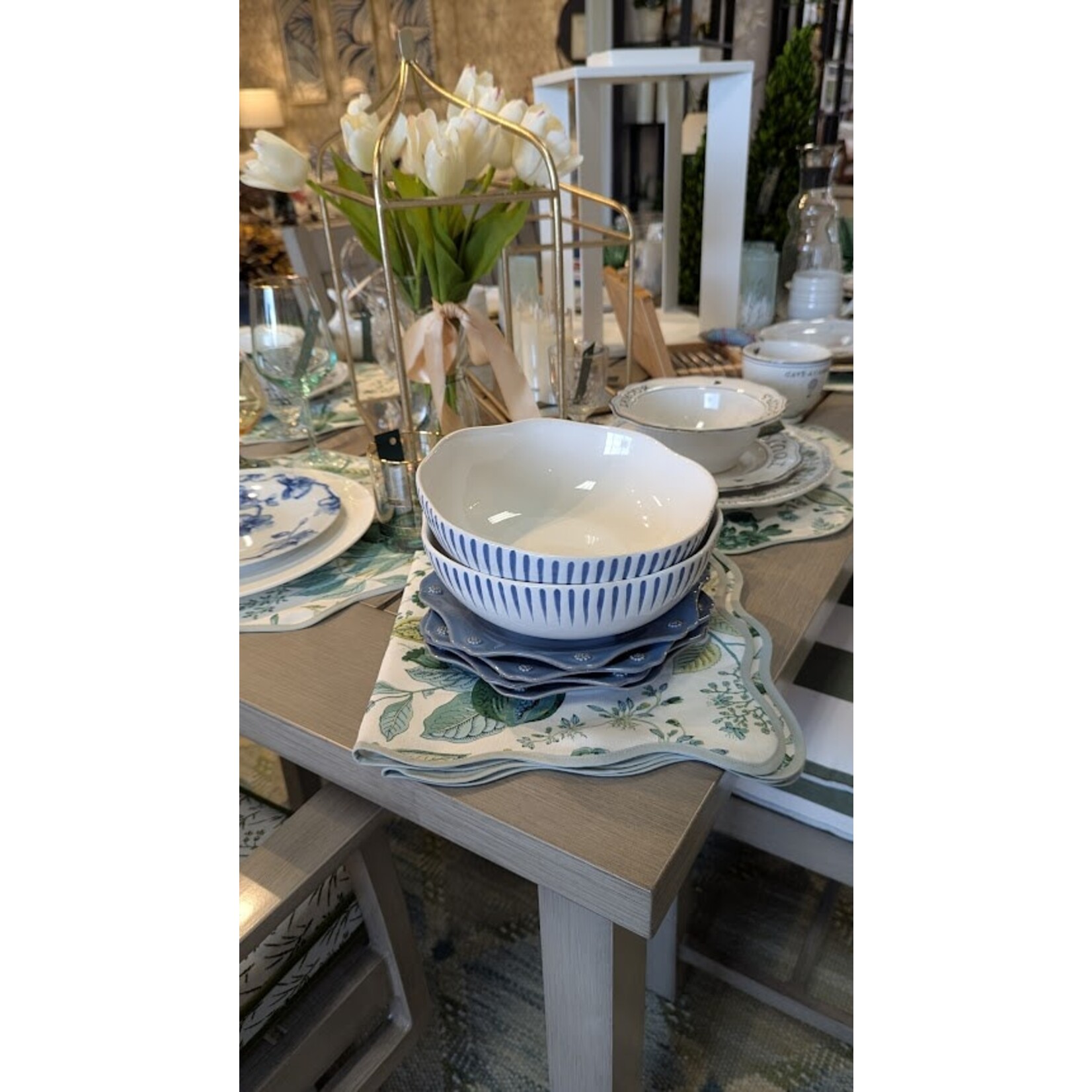 Juliska Berry & Thread  Scalloped Dessert Salad Plate Chambray Blue