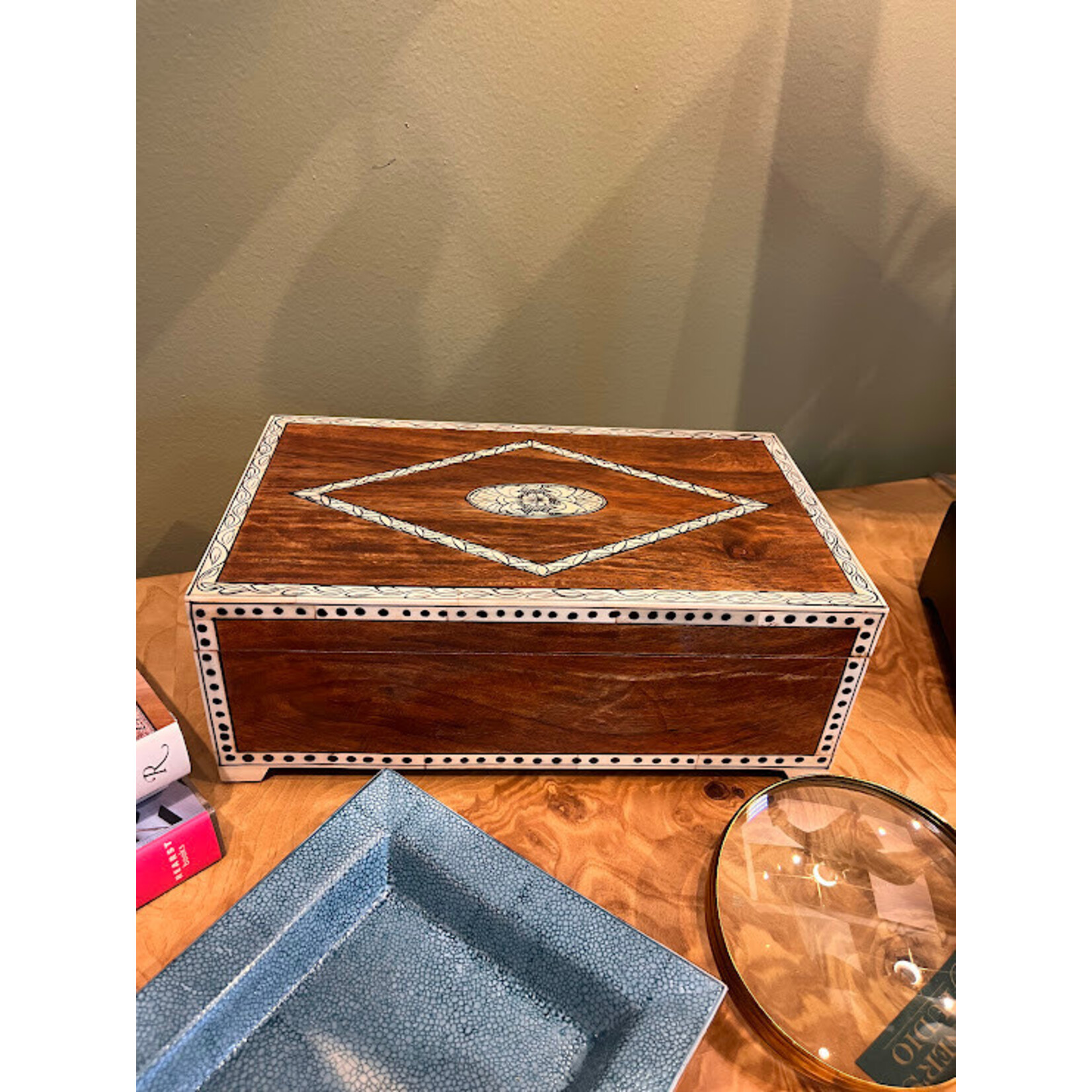 Tozai Inlaid Hand Painted Box Large