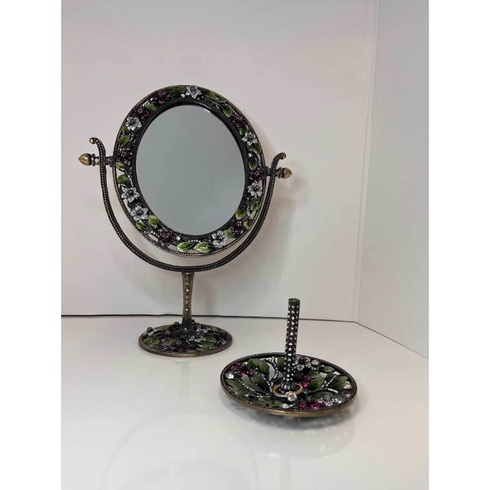 Olivia Riegel Sophie Ring Holder