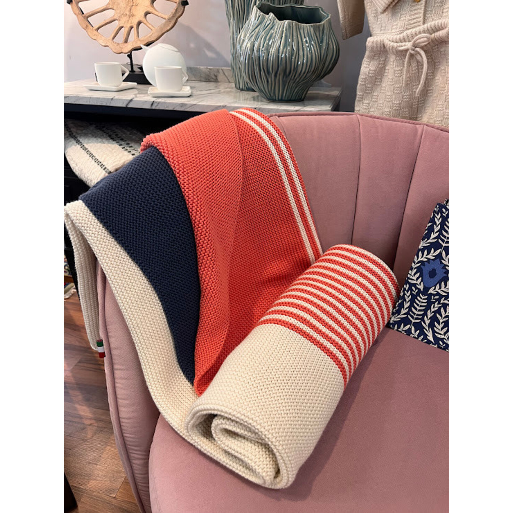 Darzzi LLC Shannon Throw Blanket Pink Blue