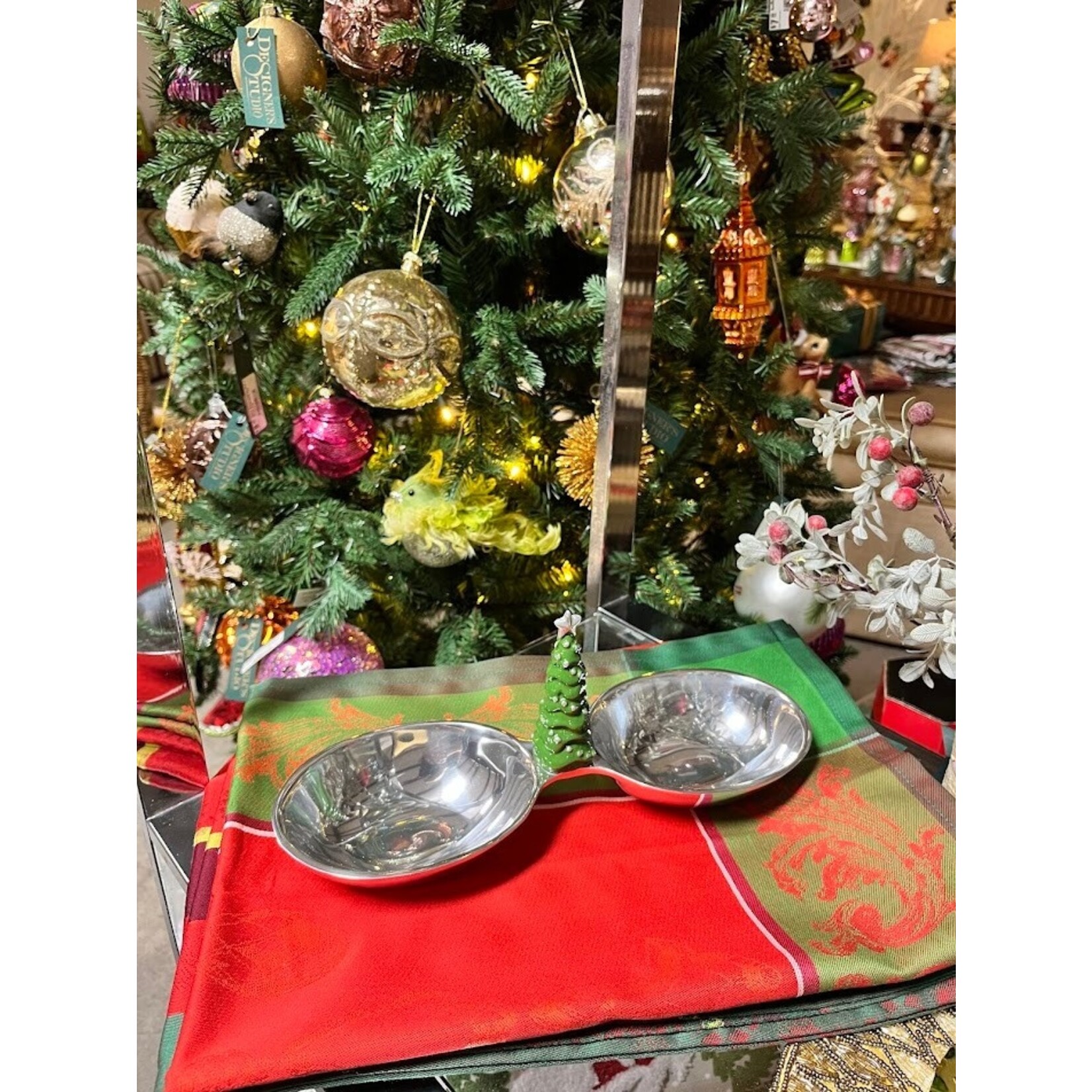 Mariposa Green Tree Double Nut Dish