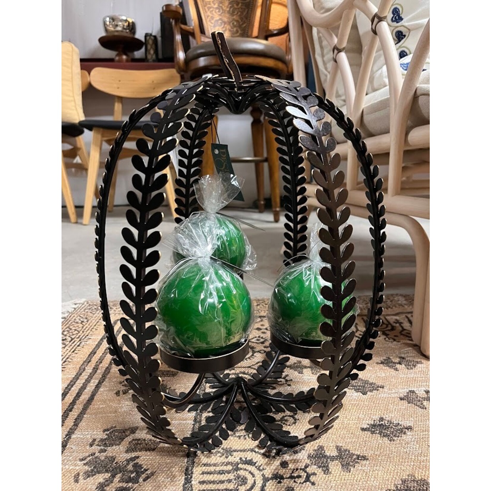 Zodax Lacquer Ball Candle