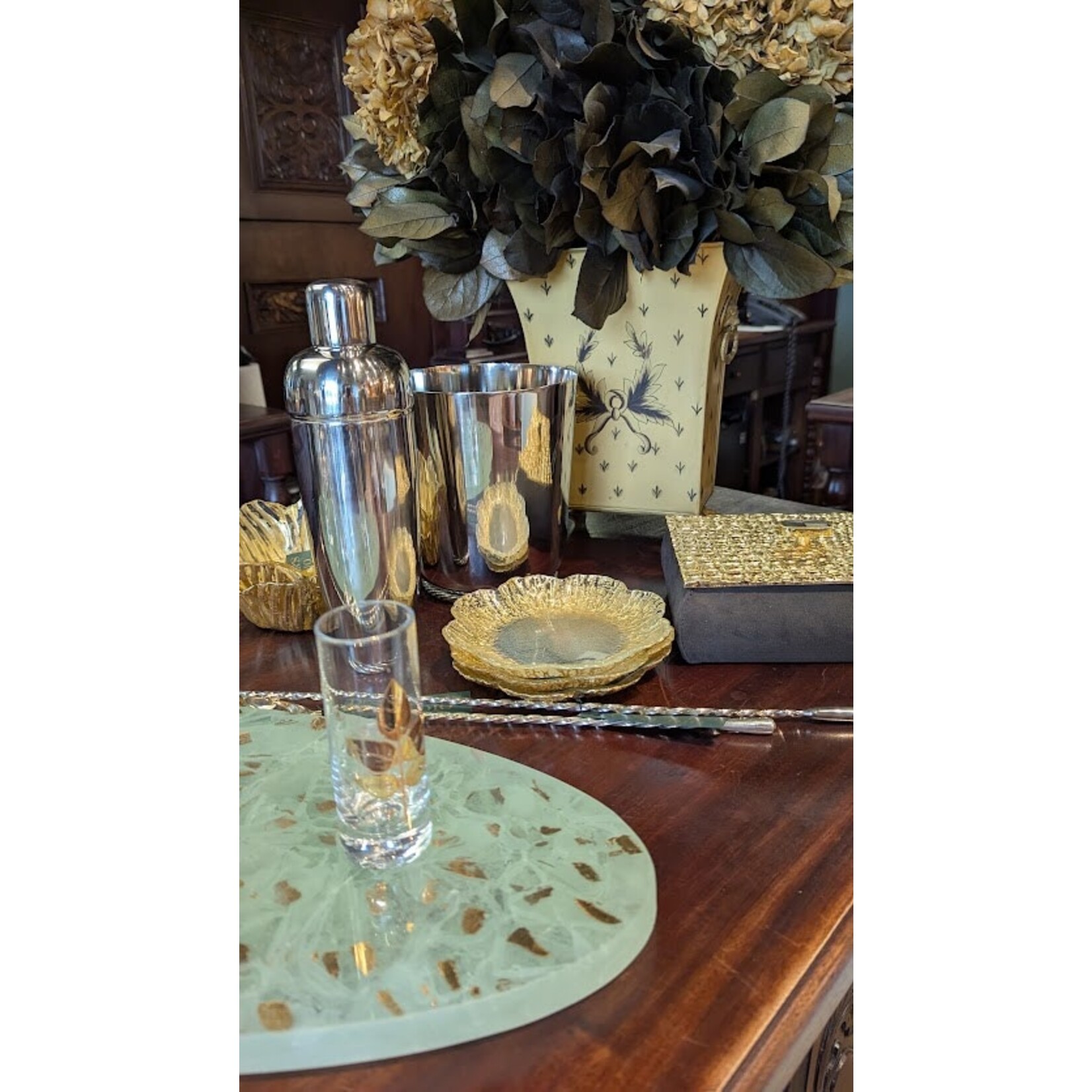 Vietri Rufolo Glass Gold Canape Plate