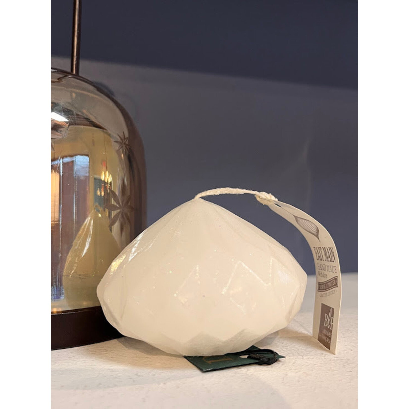 Point a la Ligne Diamond Candle