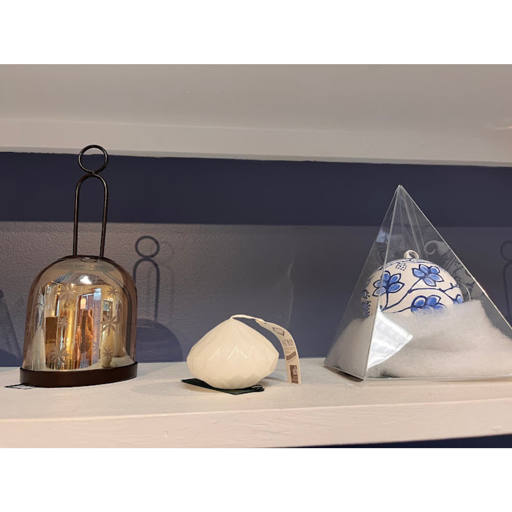 Point a la Ligne Diamond Candle