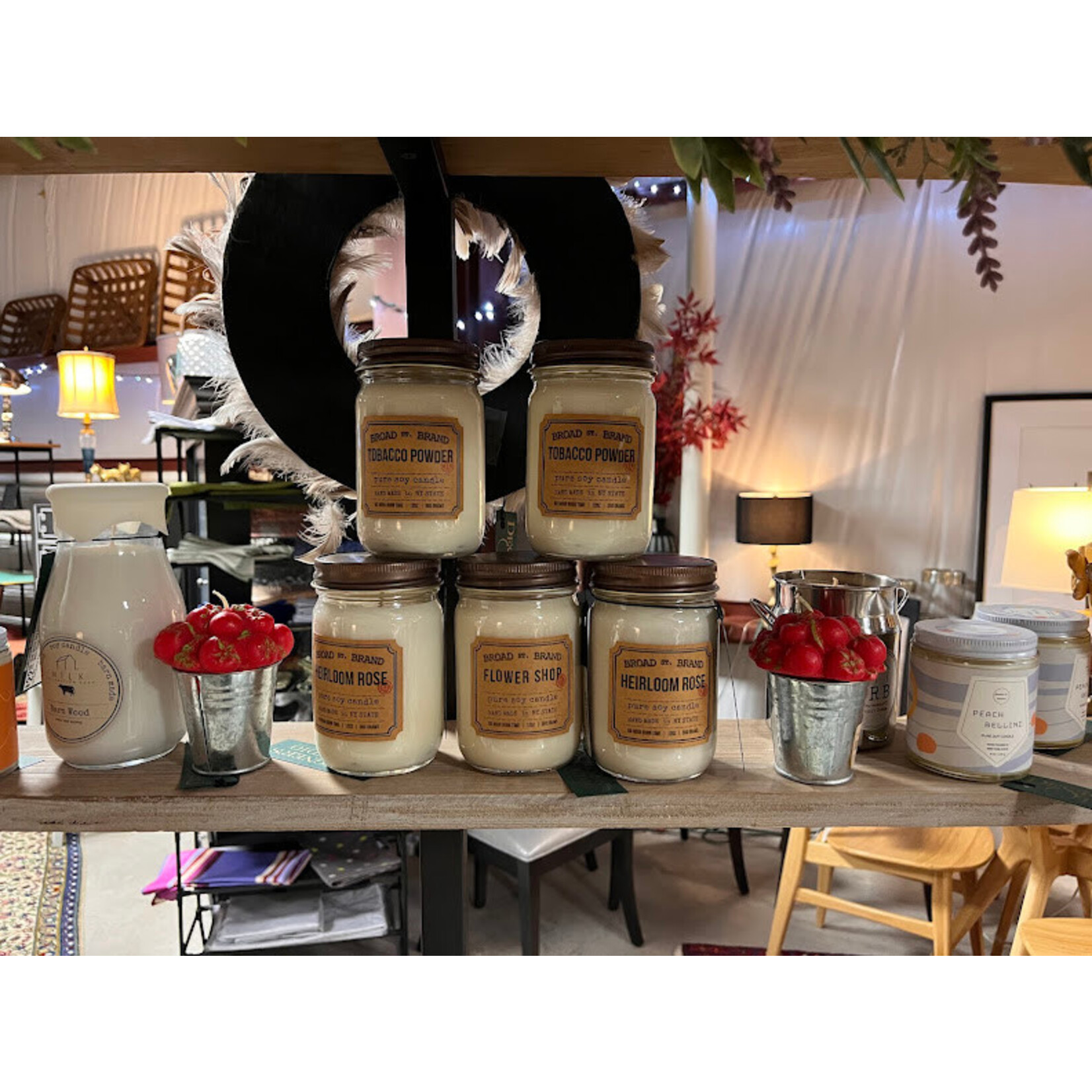 Point a la Ligne Basket of Tomatoes Candle