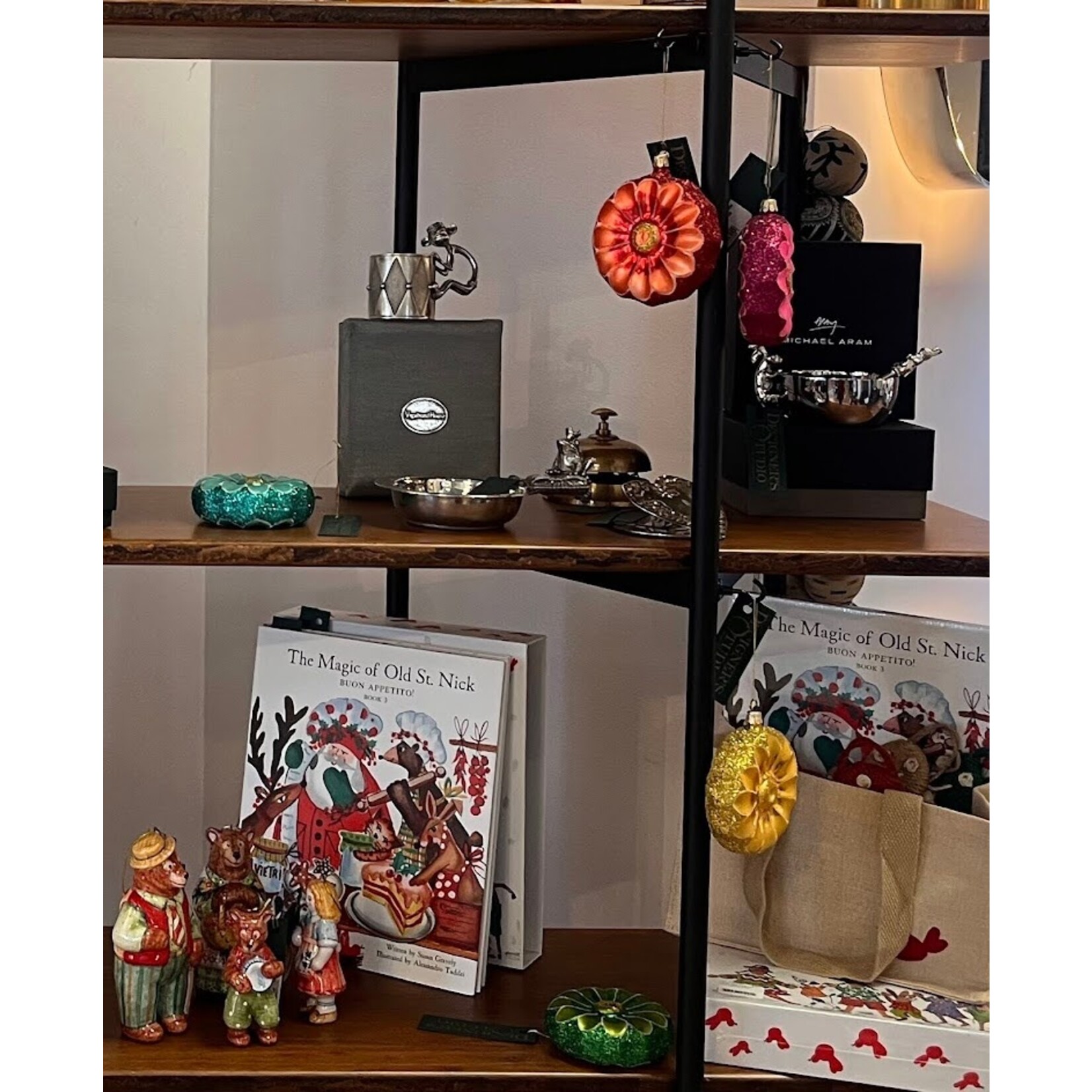 Carole Stupell LTD Vintage Glass Glitter Glow Daisy Ornament