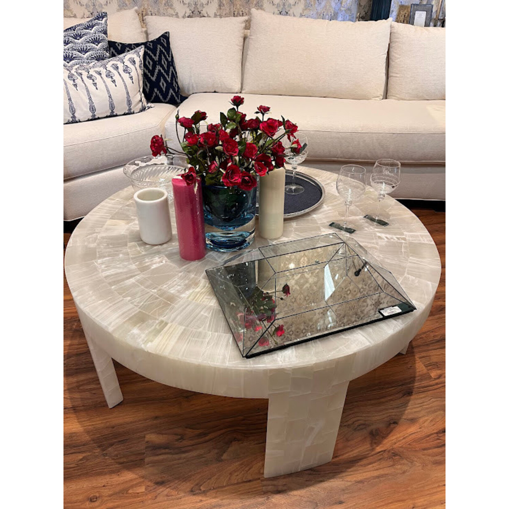 Point a la Ligne Very Large Pillar Linen Candle