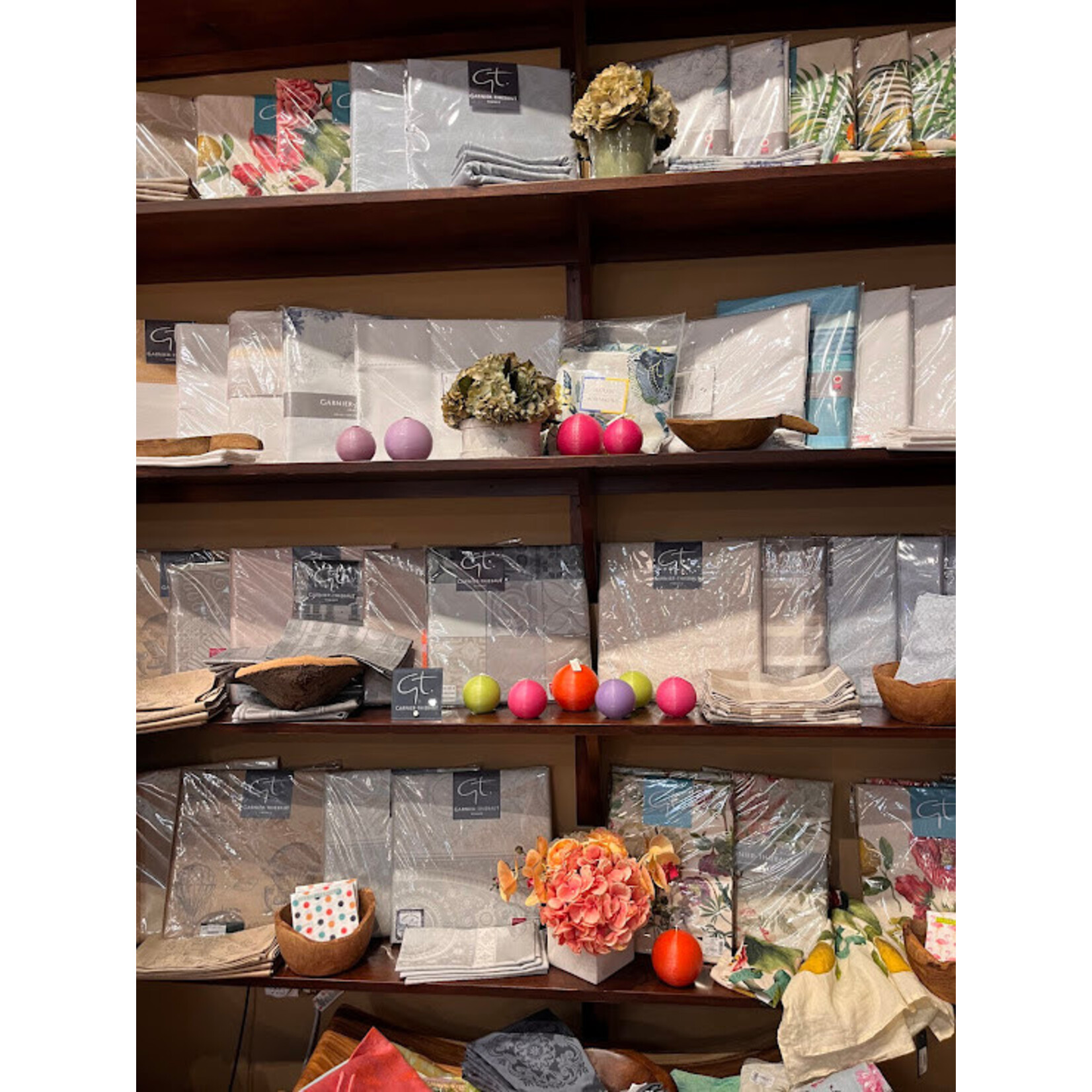 Point a la Ligne Sphere #3 Peony Candle