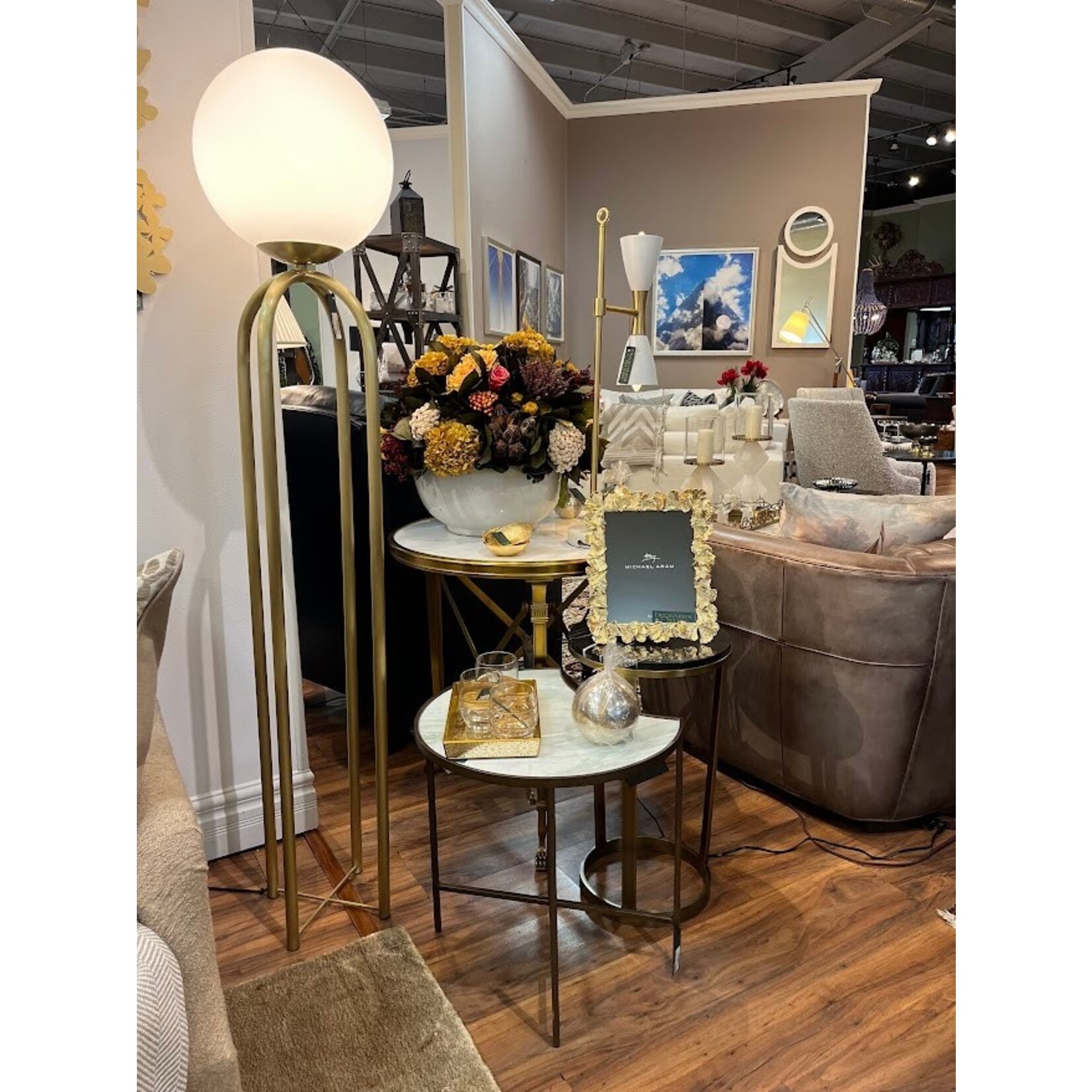 Noir Moriarty Floor Lamp