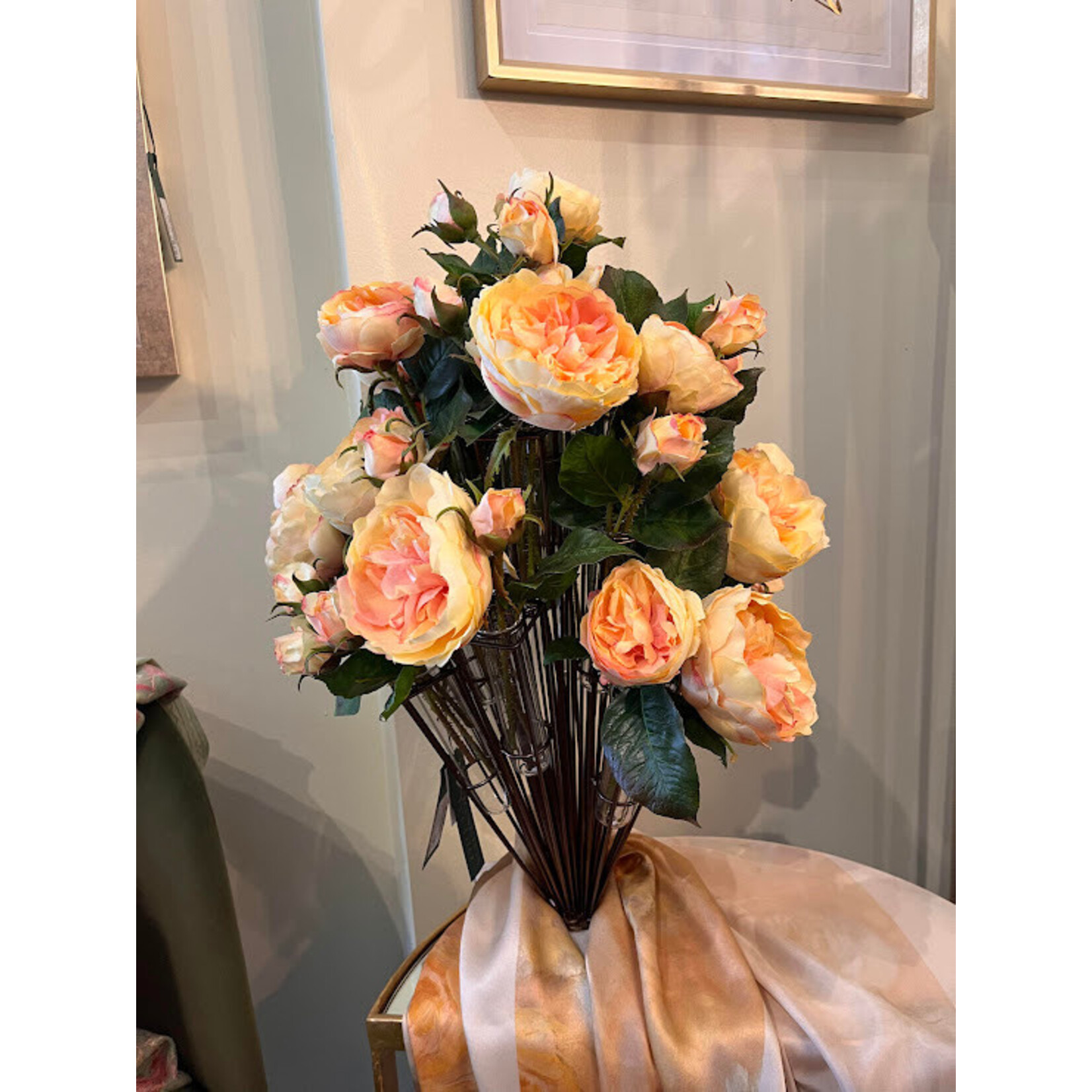 Designer's Studio Yellow Rose Buds Arrangement to go with Vase