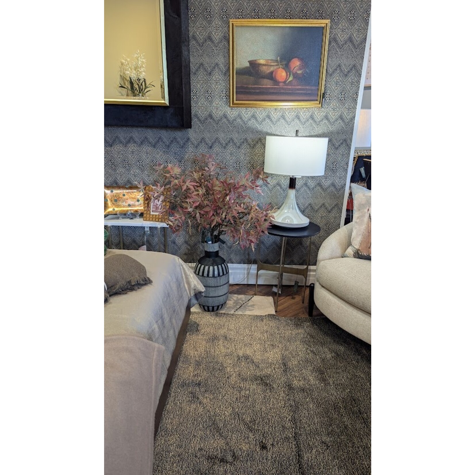 Visual Comfort Minola Medium Table Lamp in Cascading Mocha with Linen Shade