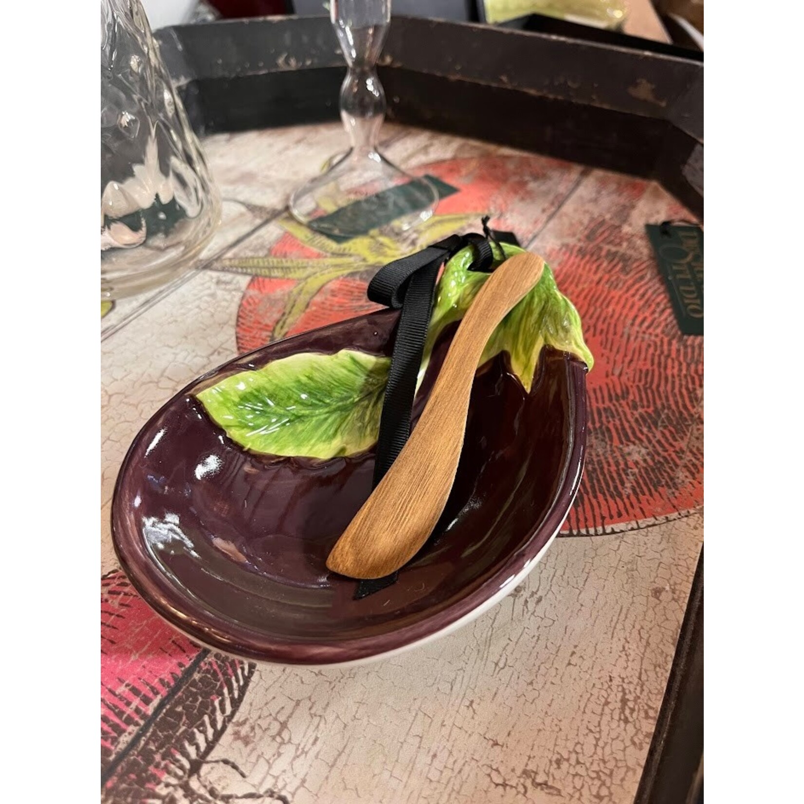 Two's Company Vegetable Tidbit Bowl with Spreader