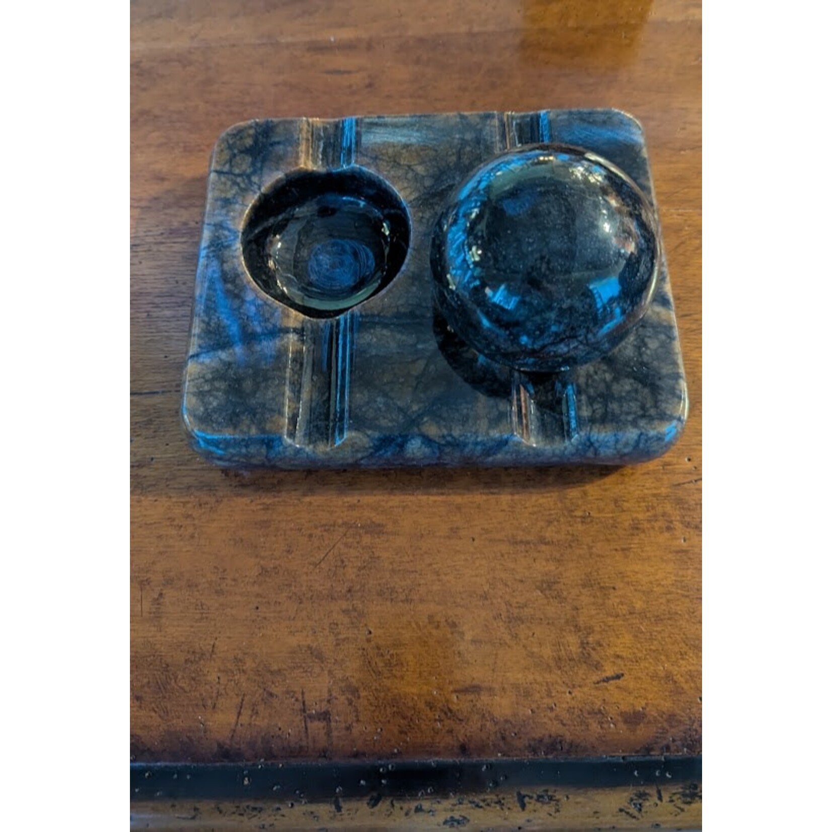 Carole Stupell LTD Black Amber Alabaster Double Cigar Pipe Ashtray with Sphere Paperweight
