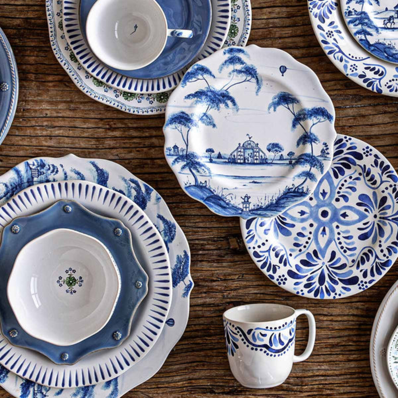 Juliska Berry & Thread  Scalloped Dessert Salad Plate Chambray Blue