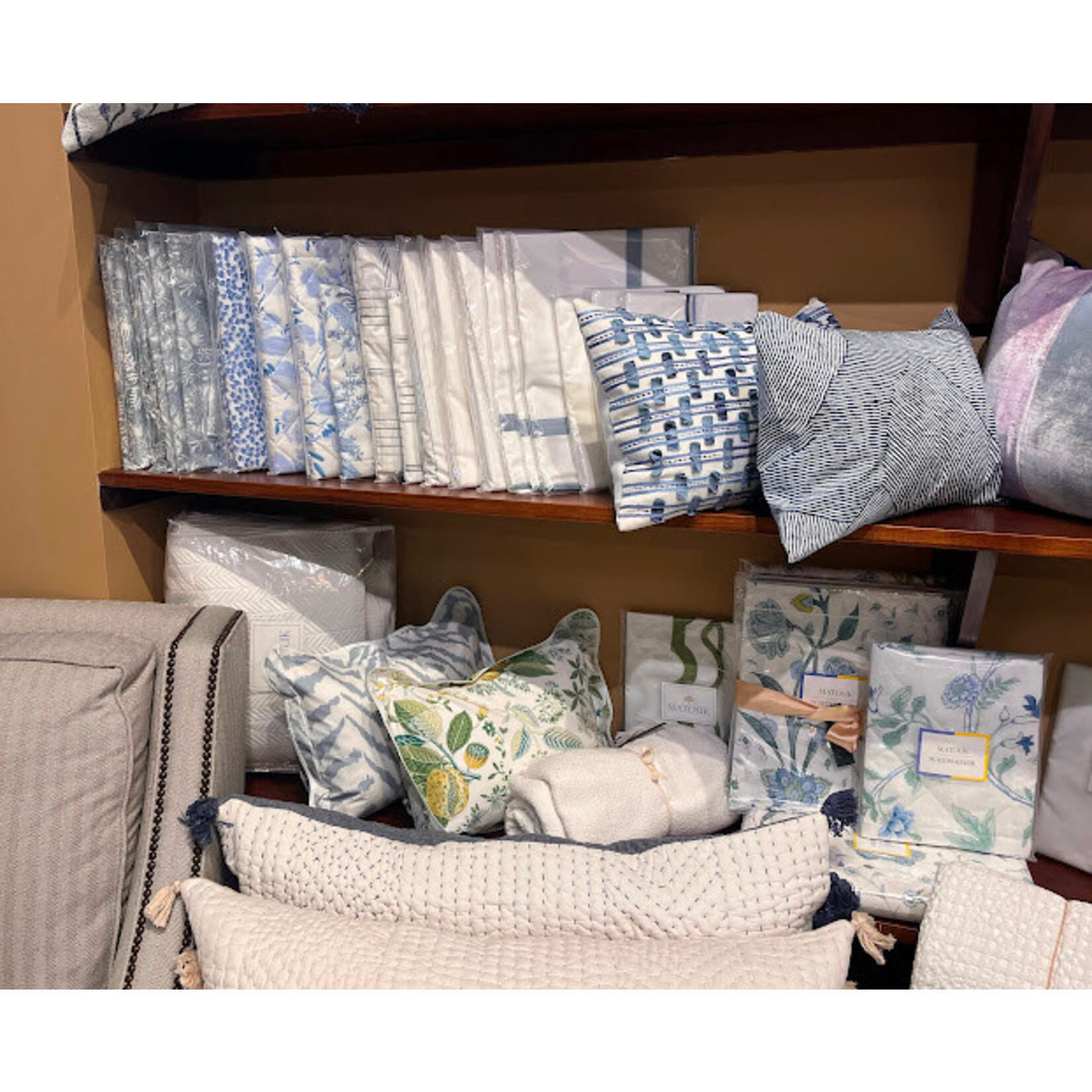 Matouk Pomegranate Linen Quilted Boudoir Sham Flange Porcelain Blue