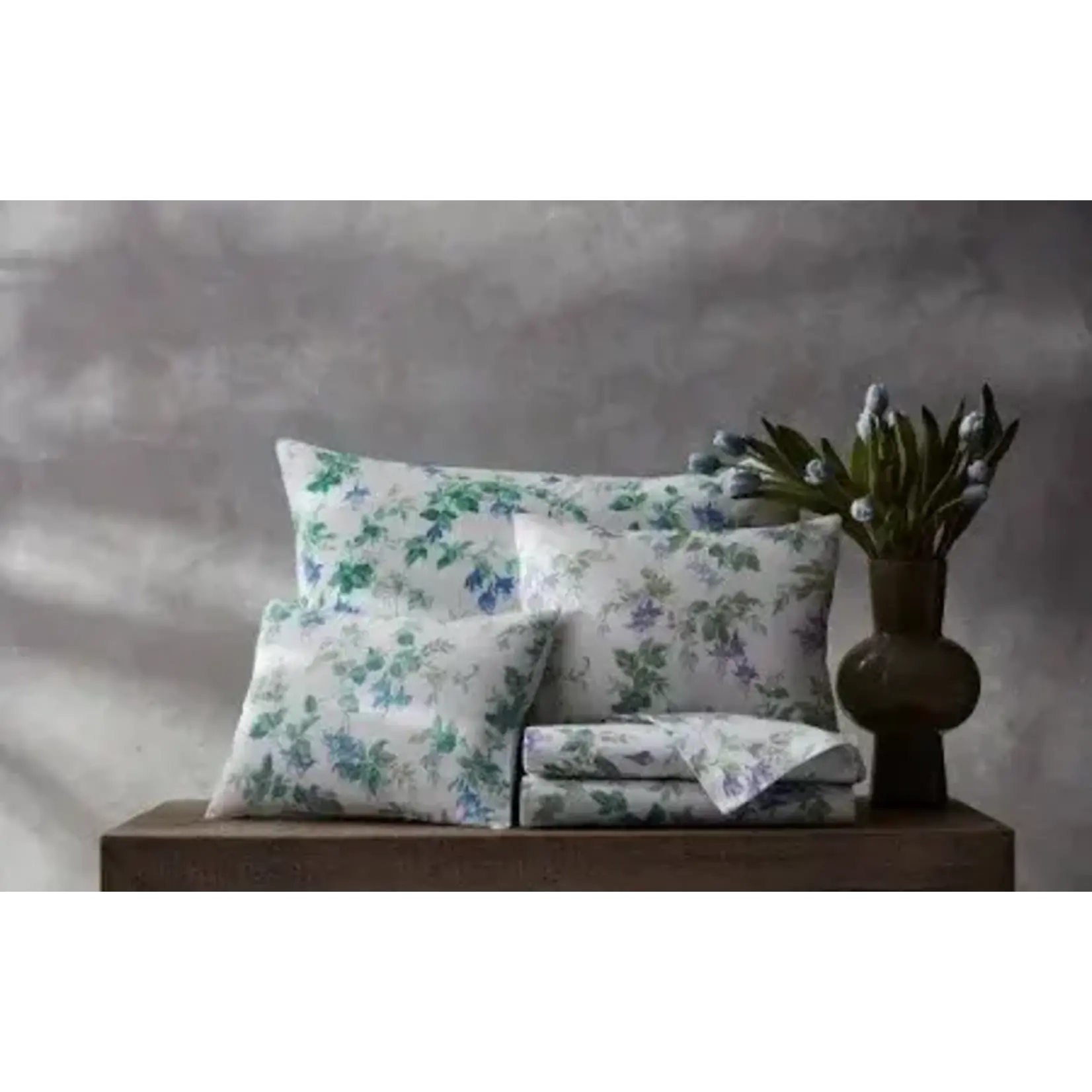 Matouk Garden Gate Boudoir Sham Corded Edge Pool