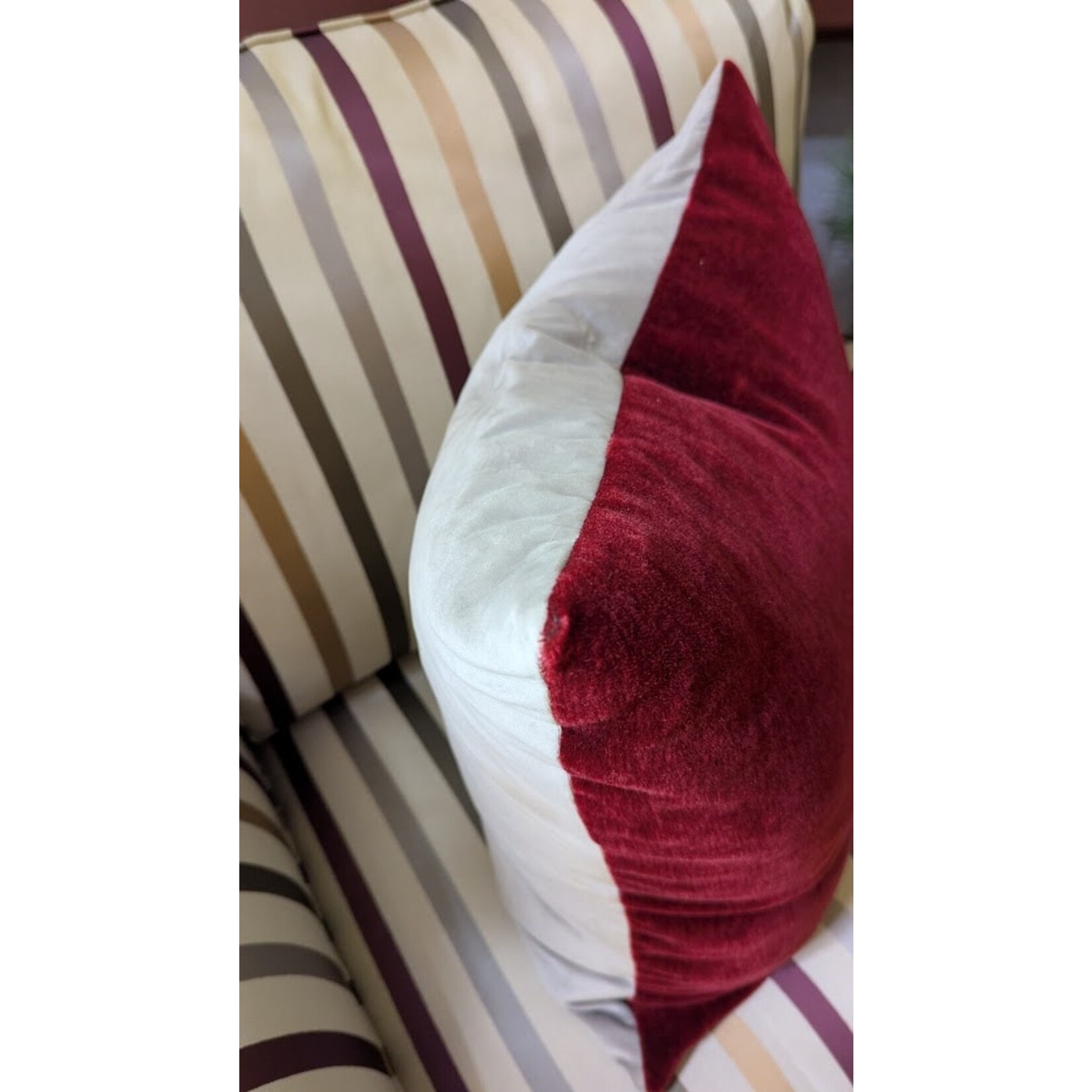 Decorum Home Corp Mohair Vino Pillow