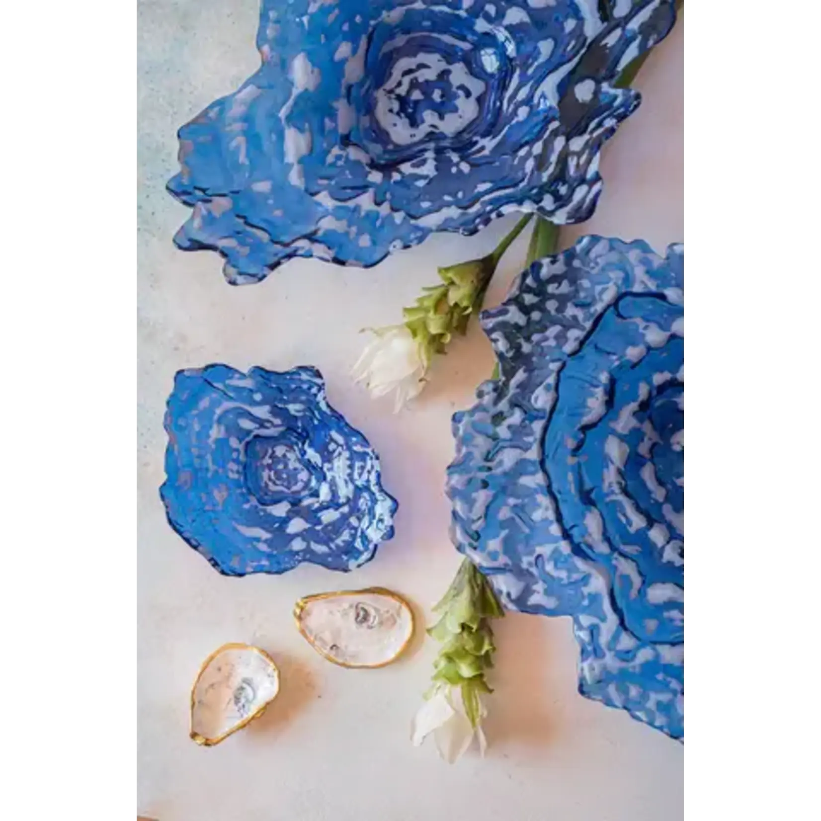 Vietri Ostrica Glass Blue Centerpiece