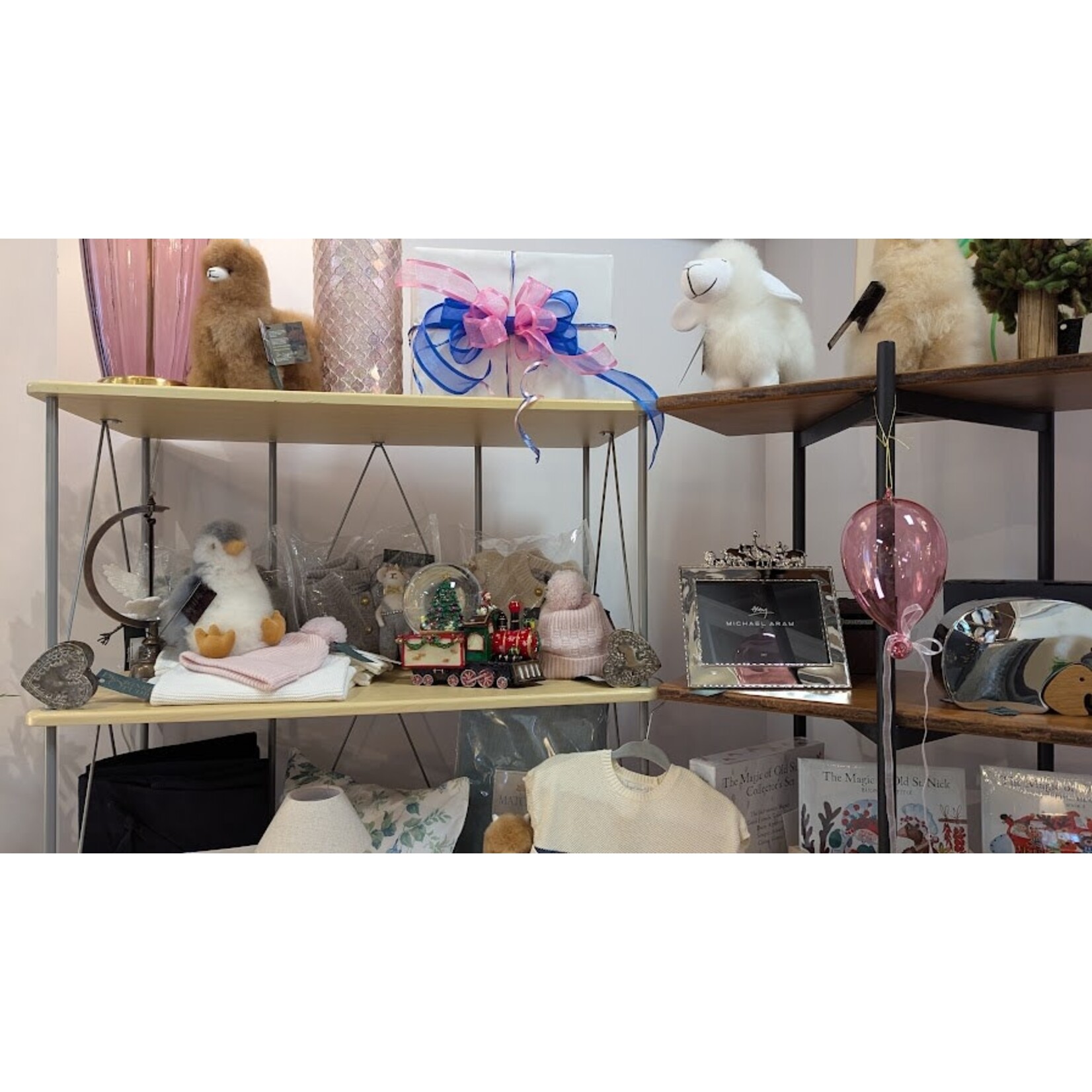 RAZ Imports Balloon Ornament 8"