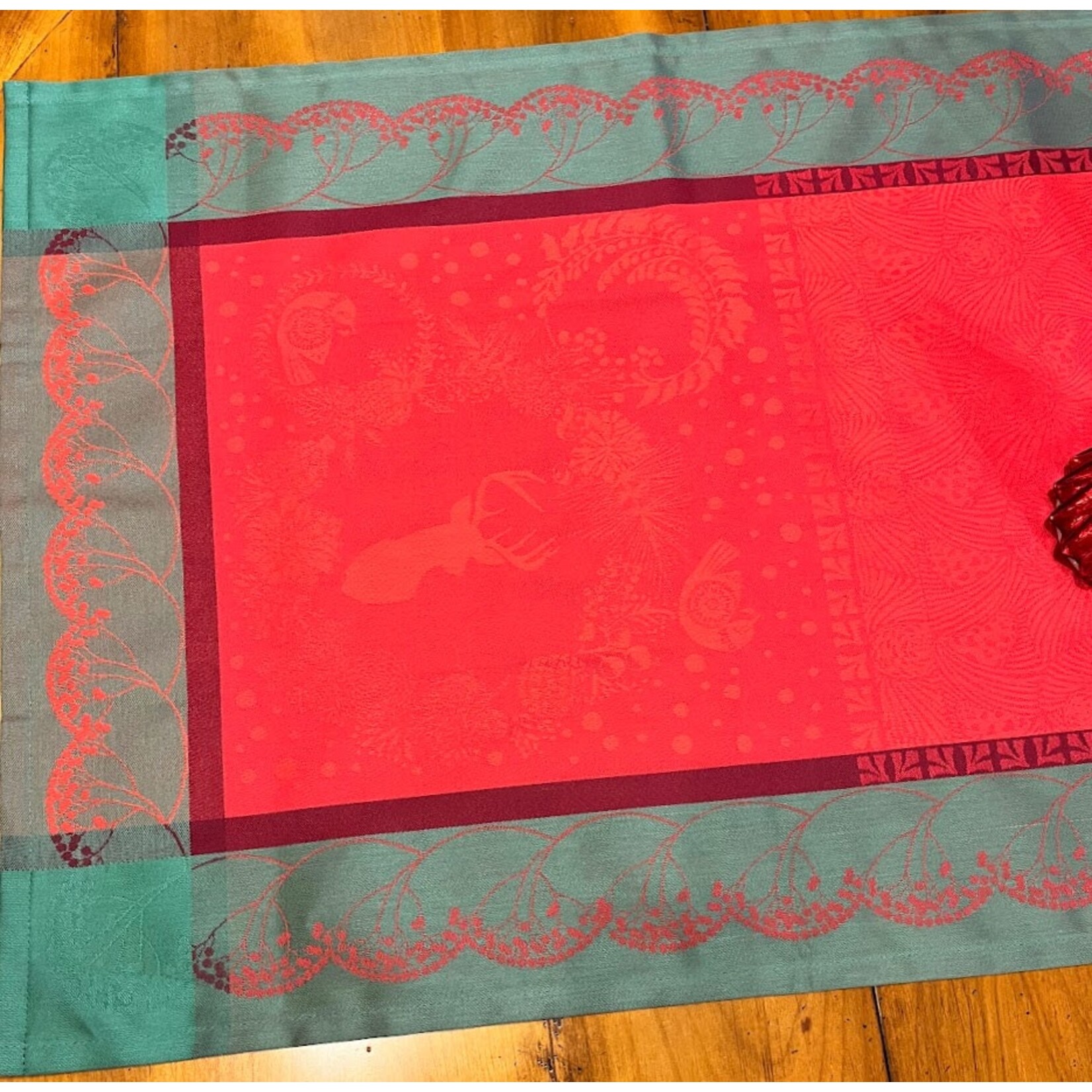 Garnier Thiebaut Christmas Forest Red Table Runner