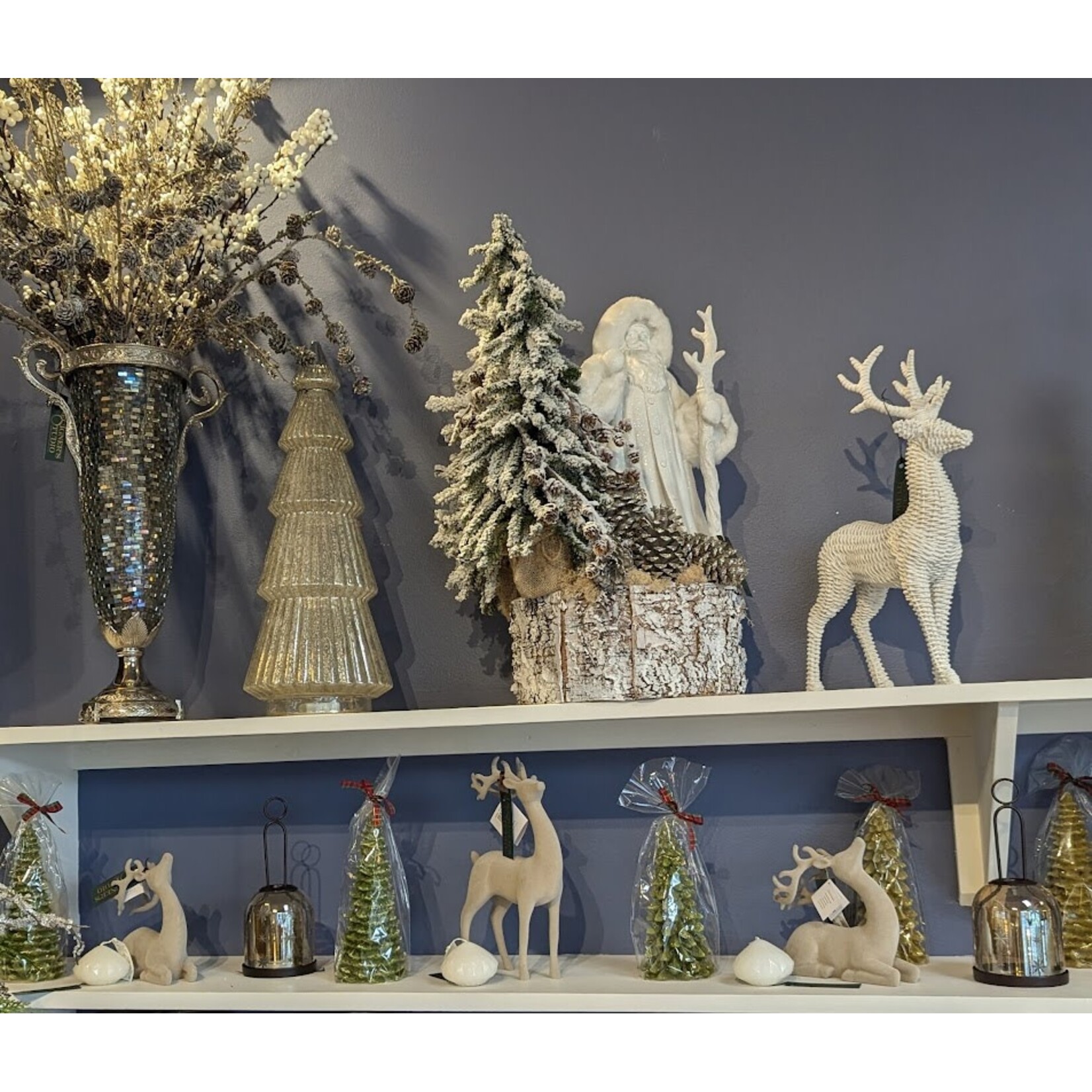 Two's Company Basketweave Winter Deer