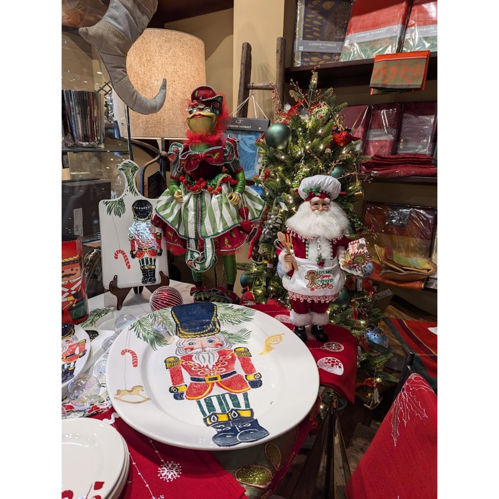 Vietri Nutcrackers Cheese Board