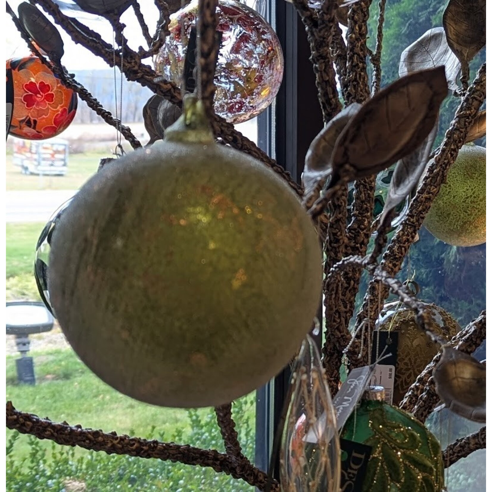 Jim Marvin Enterprises Filigree Leaf Green Patina Ball Ornament 5"