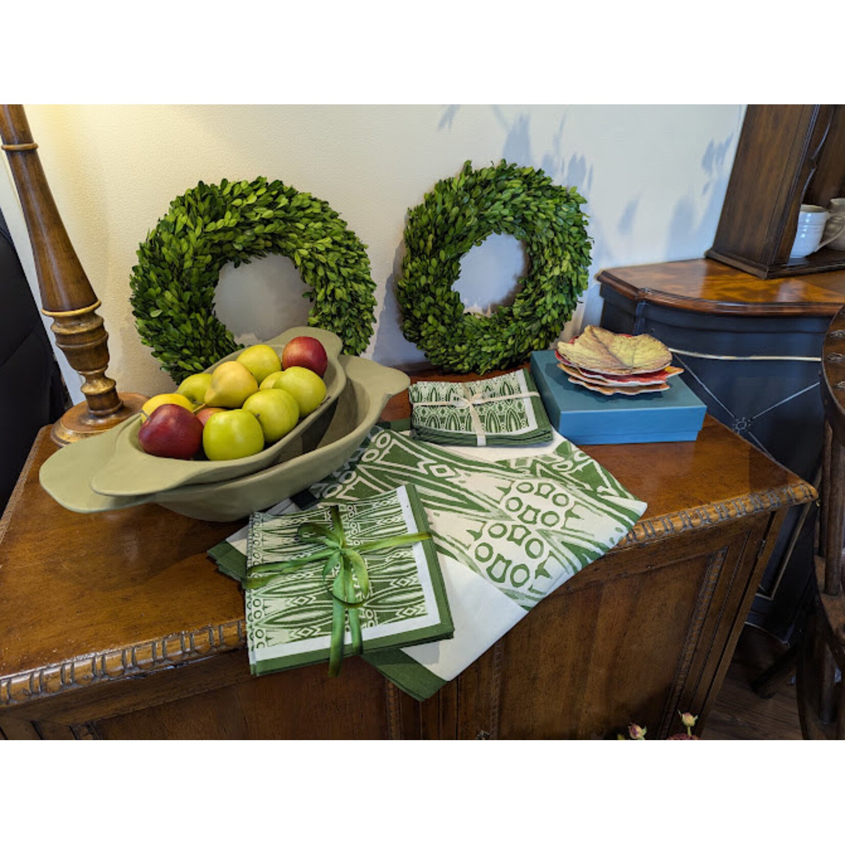 Napa Home and Garden Boxwood Wreath 16" Preserved English