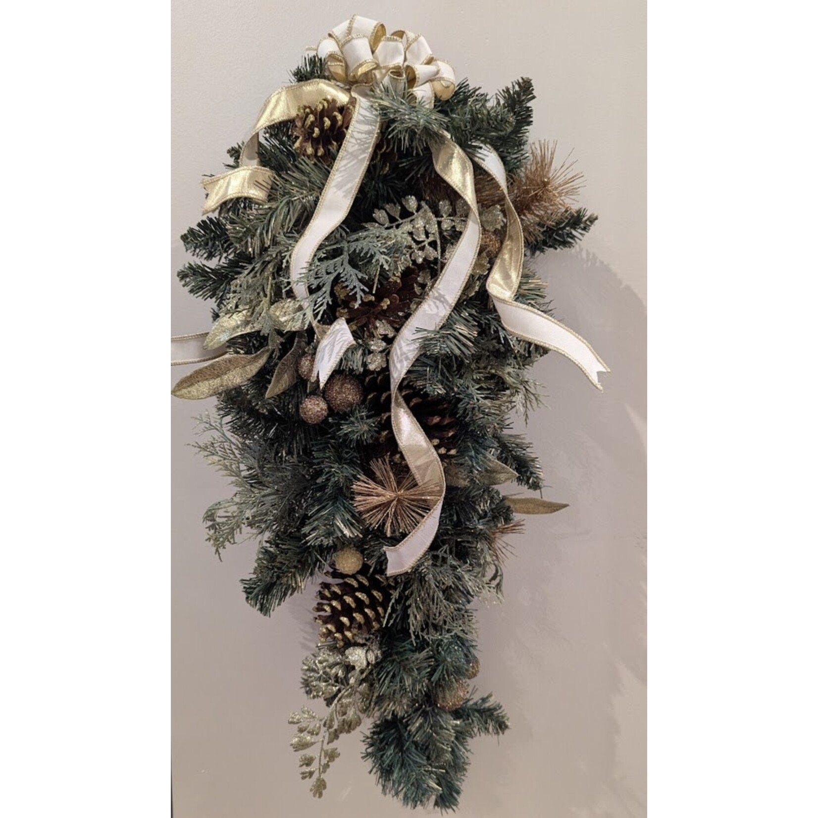 Katherine's Collection Holiday Pine Cones Gold Green Swag