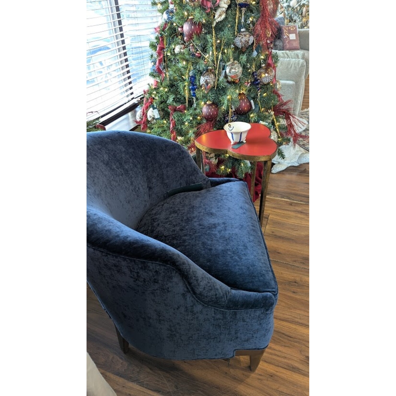 CTH Sherrill Cloverleaf Spot Table Red