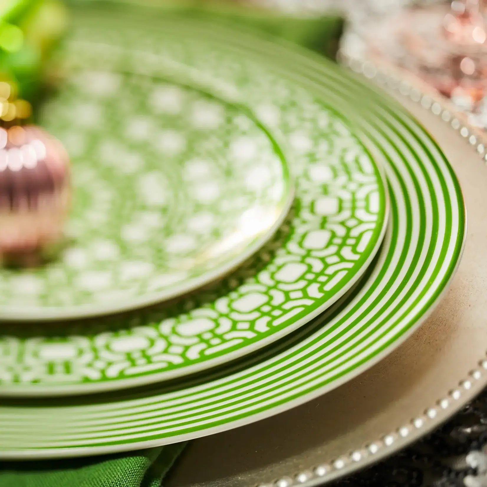 Caskata Newport Stripe Verde Rimmed Dinner Plate