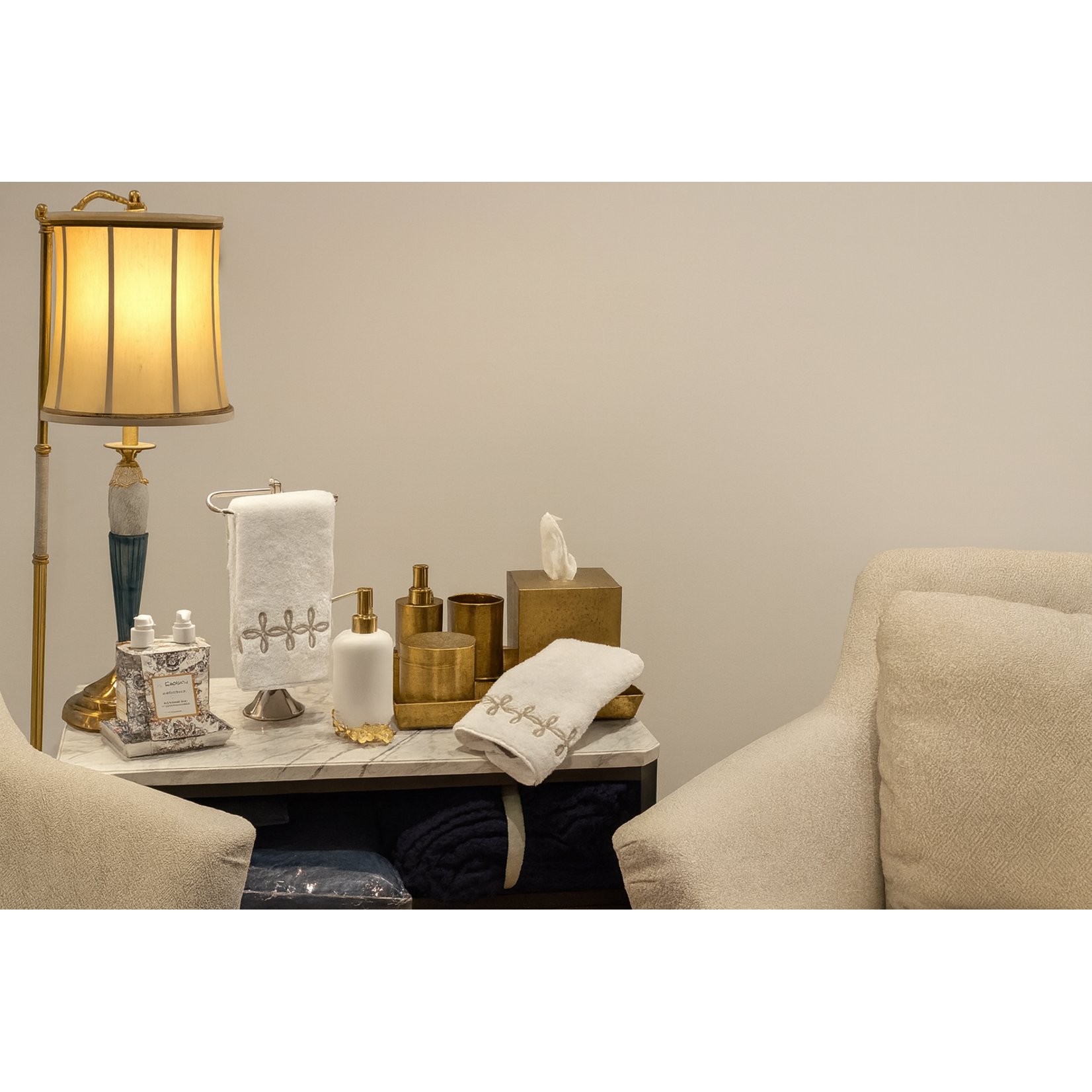 Pigeon and Poodle Kenitra Antique Brass Brush Holder